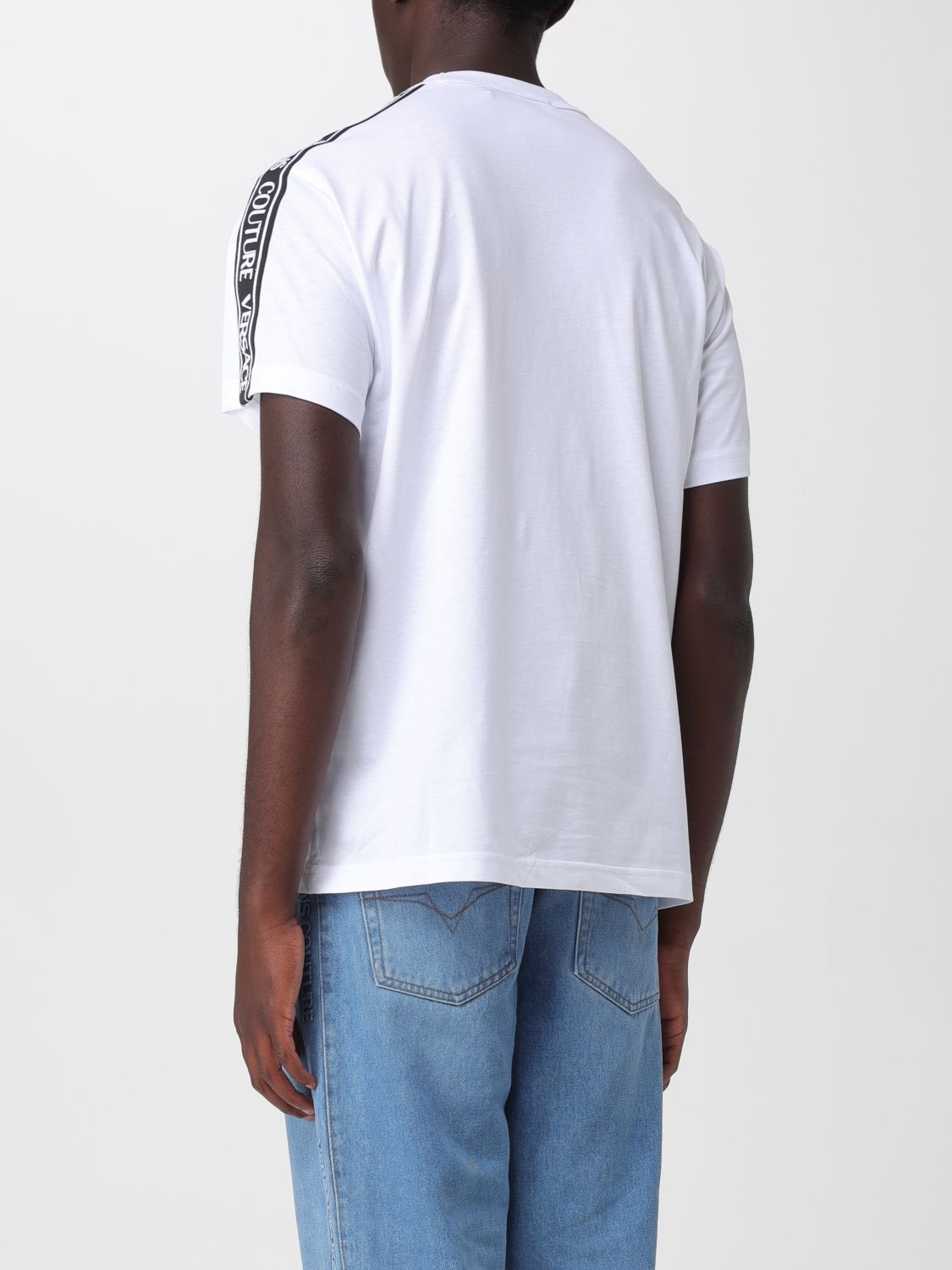 [VERSACE JEANS COUTURE] T-shirts Short Sleeve SS26 80GAHT16CJ00T 003