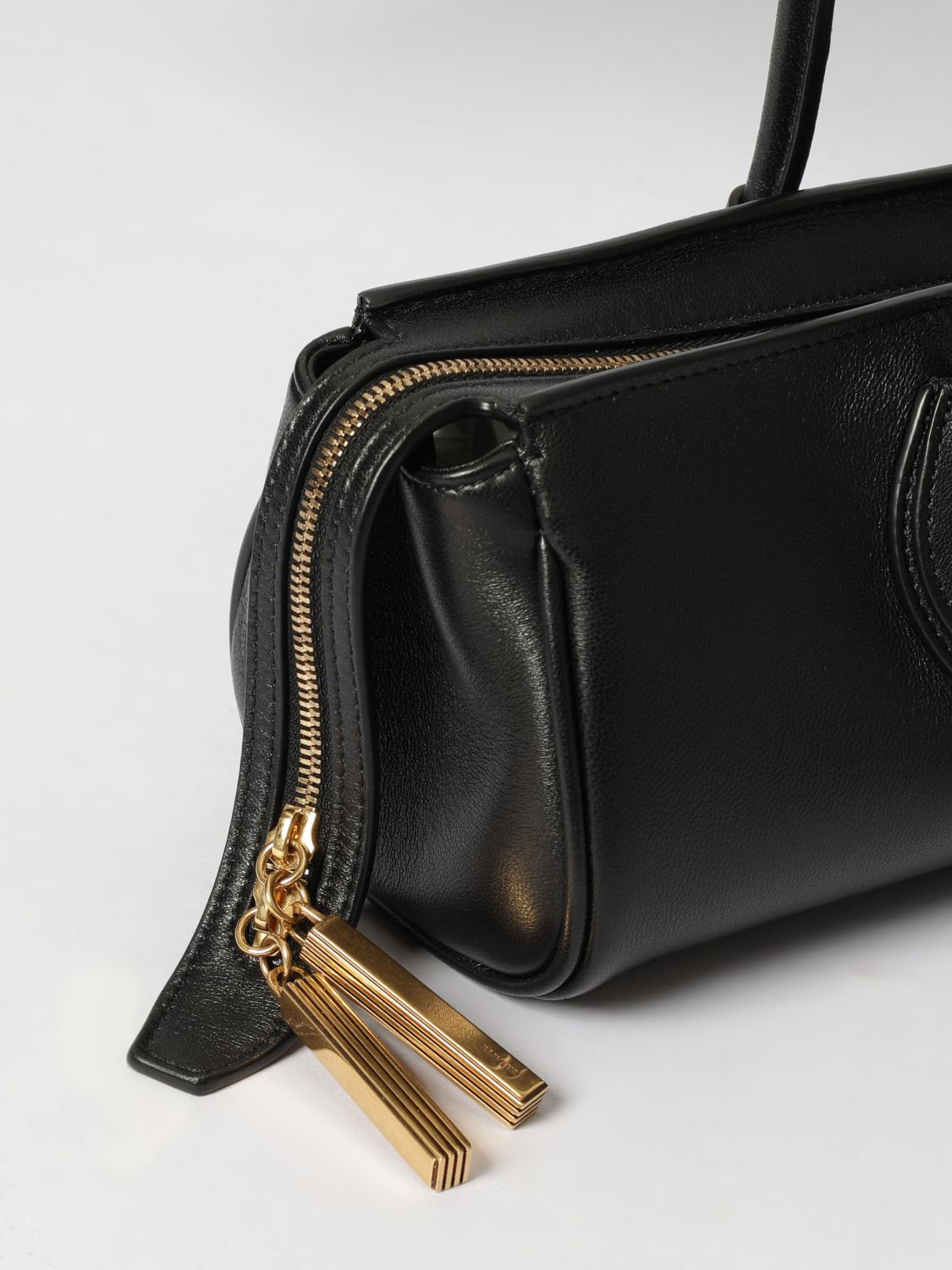 [KHAITE] Shoulder bag SS26 H20571015 200