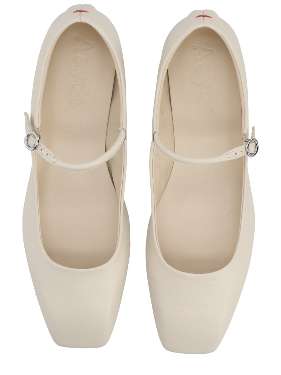 [Aeyde] Flat shoes SS26 A11-FL-RAZS8MFL-0122-100-007_CREAMY