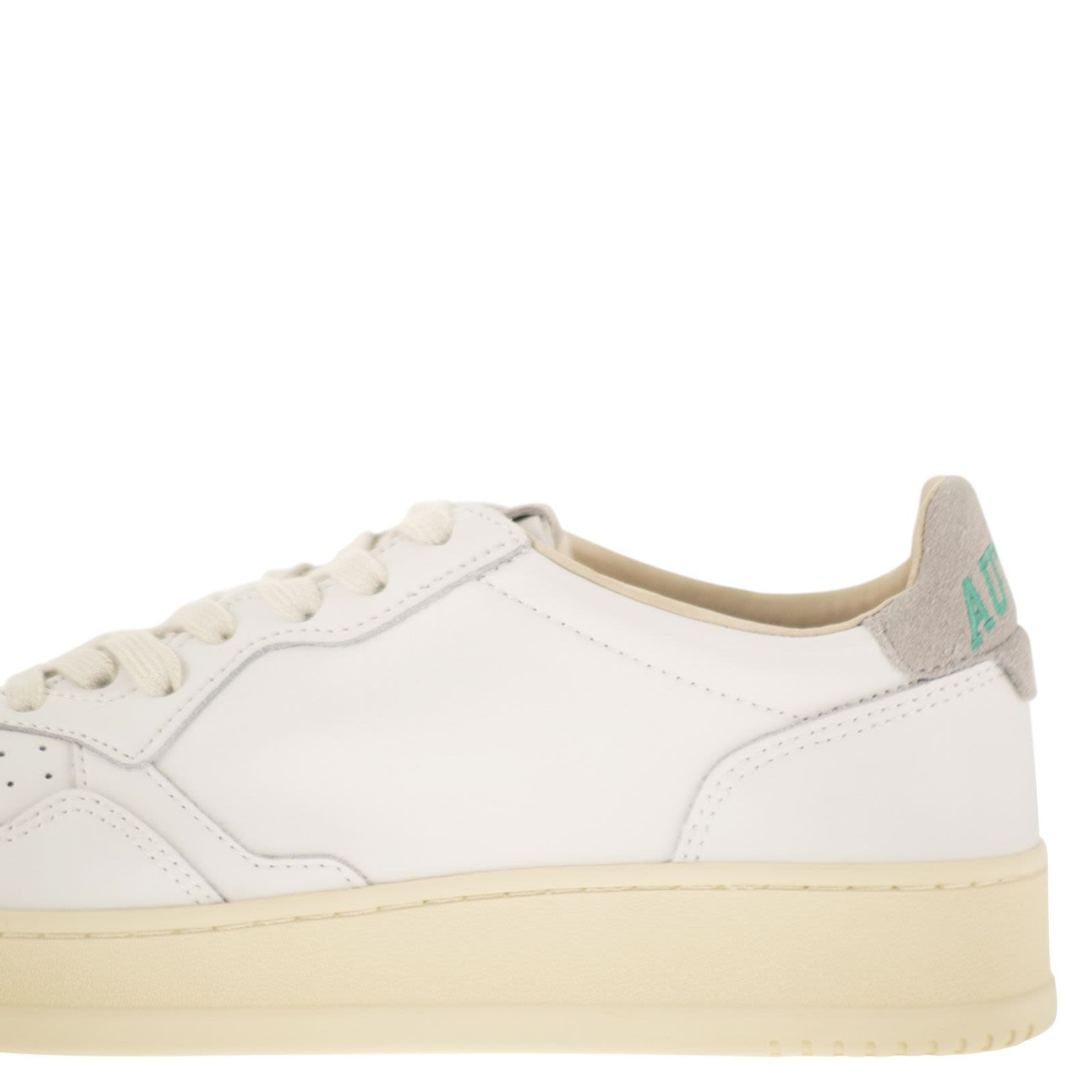 [AUTRY] Sneakers FW26 AULMHJ01