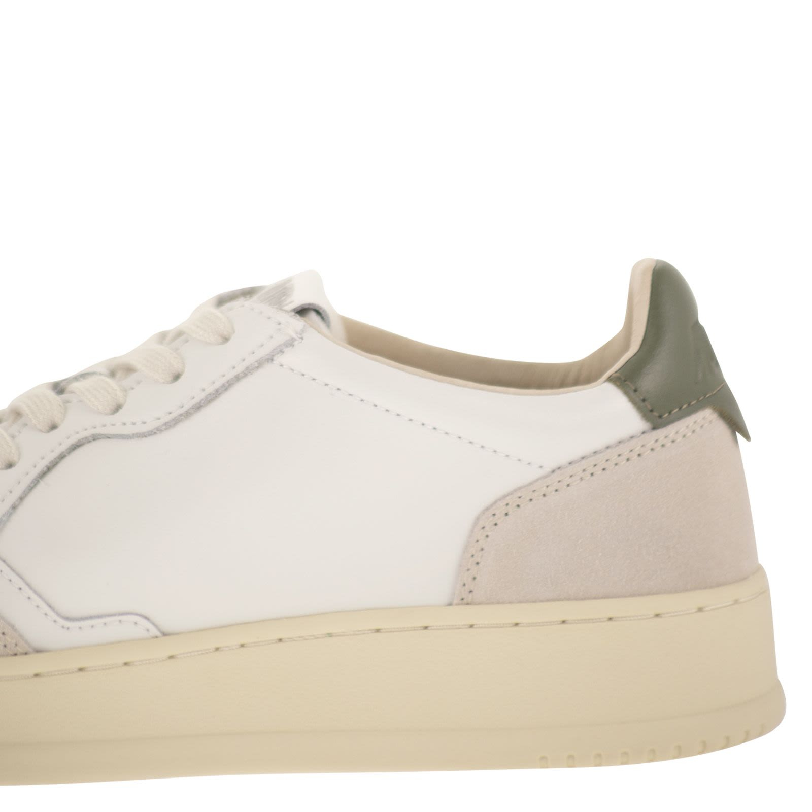 [AUTRY] Sneakers FW26 AULMLS17