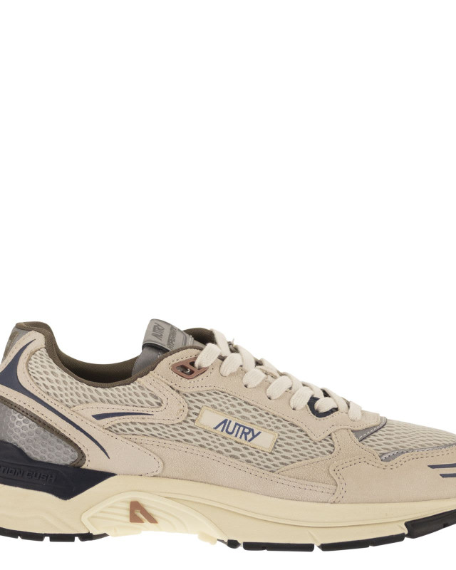 [AUTRY] Sneakers FW26 HYLMCI05
