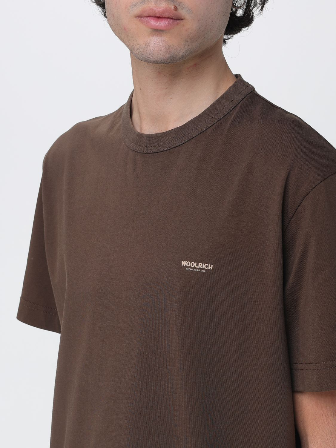 [Woolrich] T-shirts Short Sleeve SS26 CFWOTE2012MRUT5334 10026