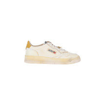 [AUTRY] Sneakers FW26 AVLMKG02