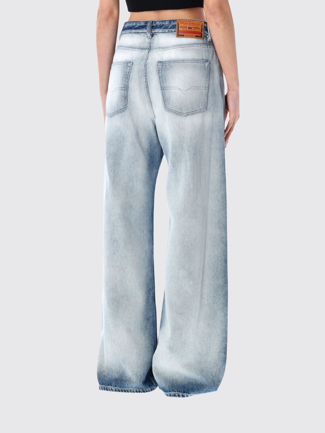 [Diesel] Jeans SS26 A2383309P29 01
