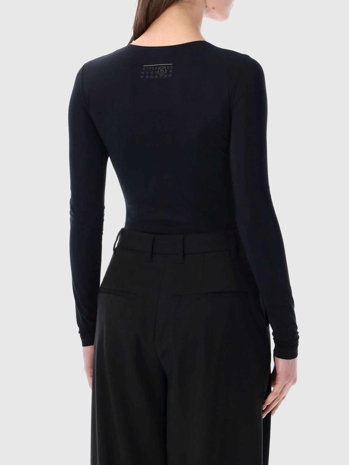 [MM6 Maison Margiela] T-shirts Long Sleeve SS26 S62NA0085S20518 900