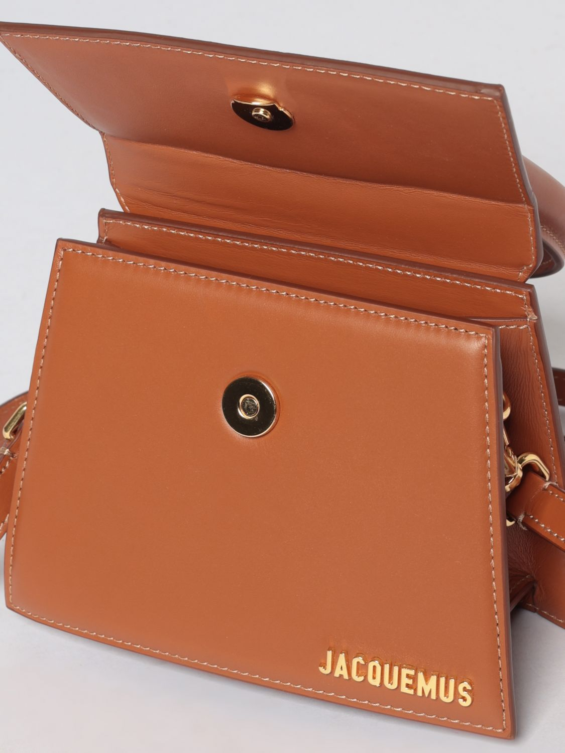 [JACQUEMUS] Minibag SS26 22HBAW00002AC01C04 811