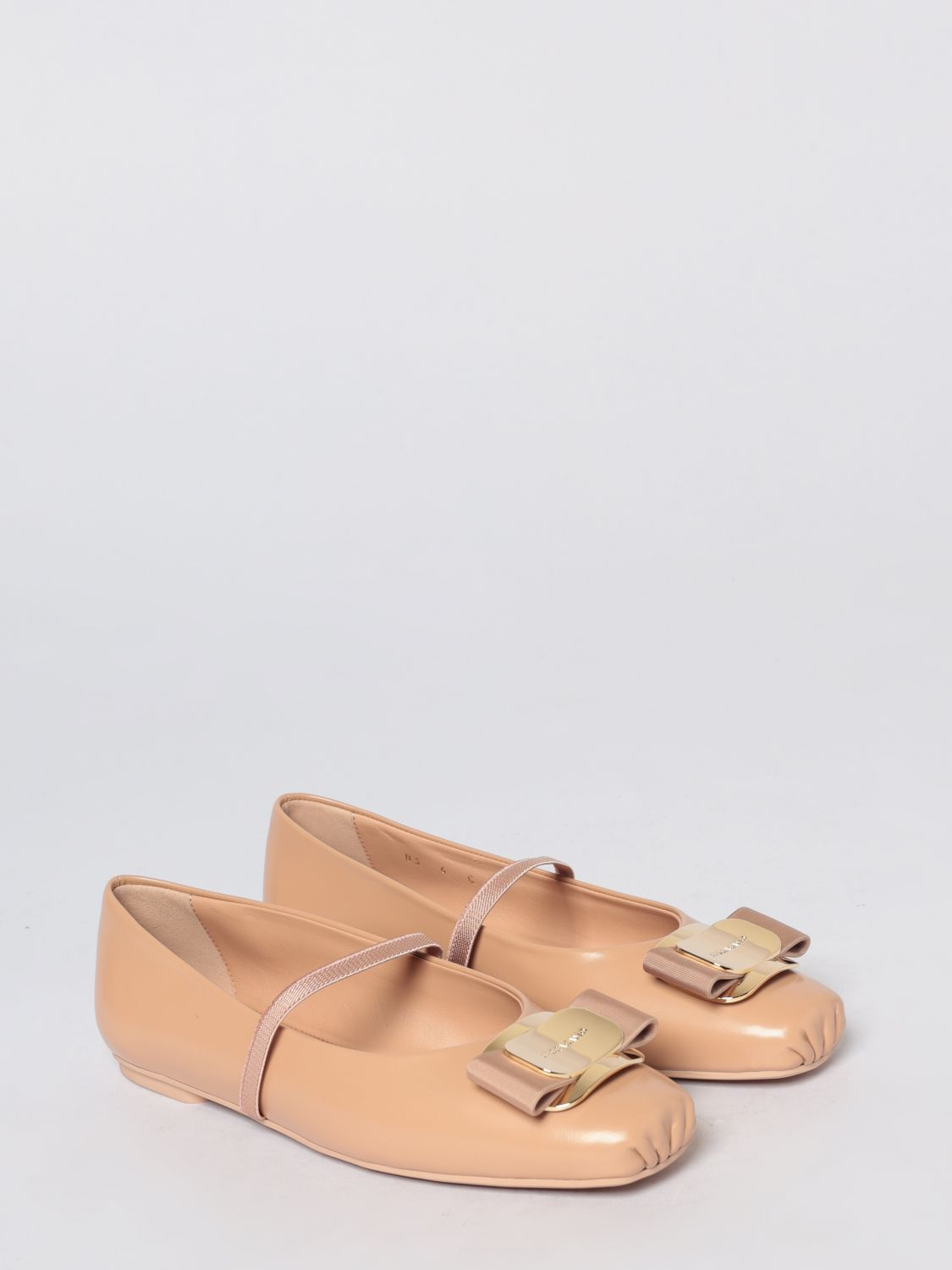 [Ferragamo] Flat shoes SS26 01H345 785210 016