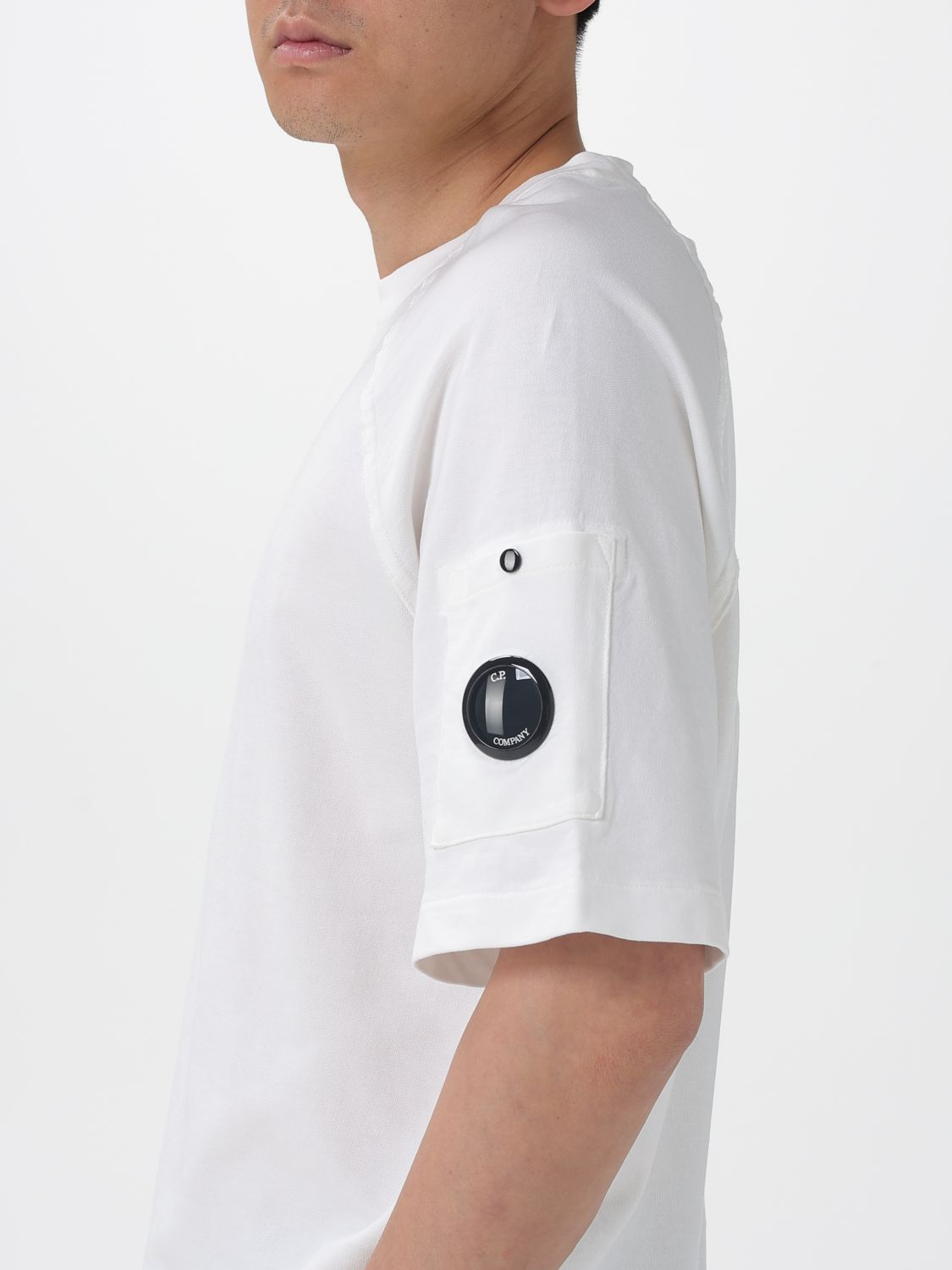 [C.P. Company] T-shirts Short Sleeve SS26 20CMSS034A002246G 103