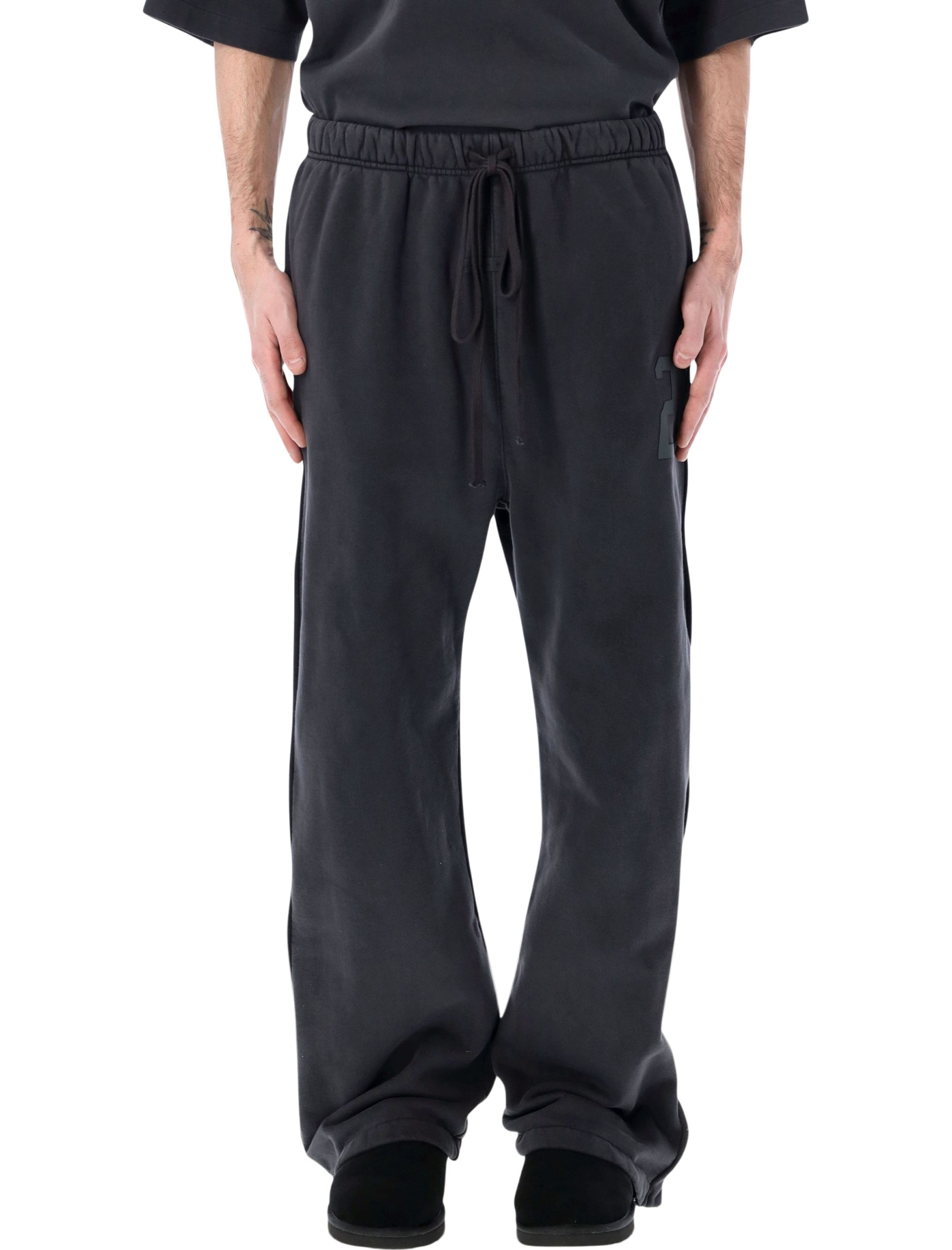[Fear Of God Essentials] Trousers SS26 130HO258451FVB