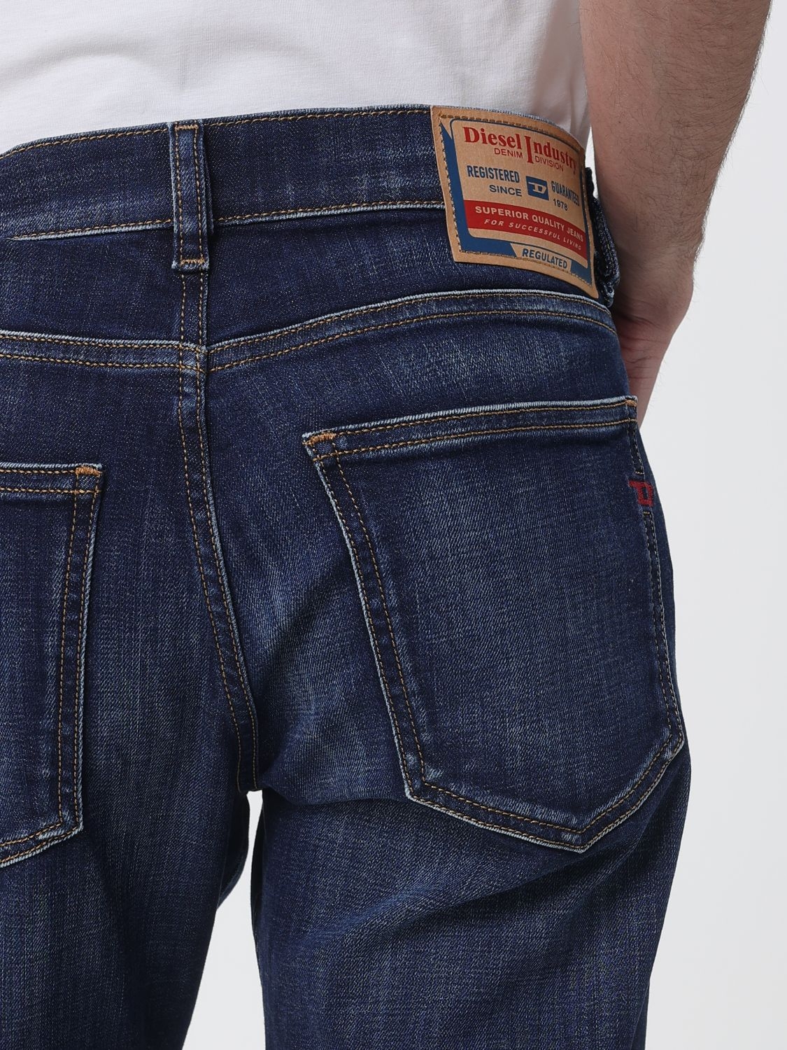[Diesel] Jeans SS26 A0355809L61 01