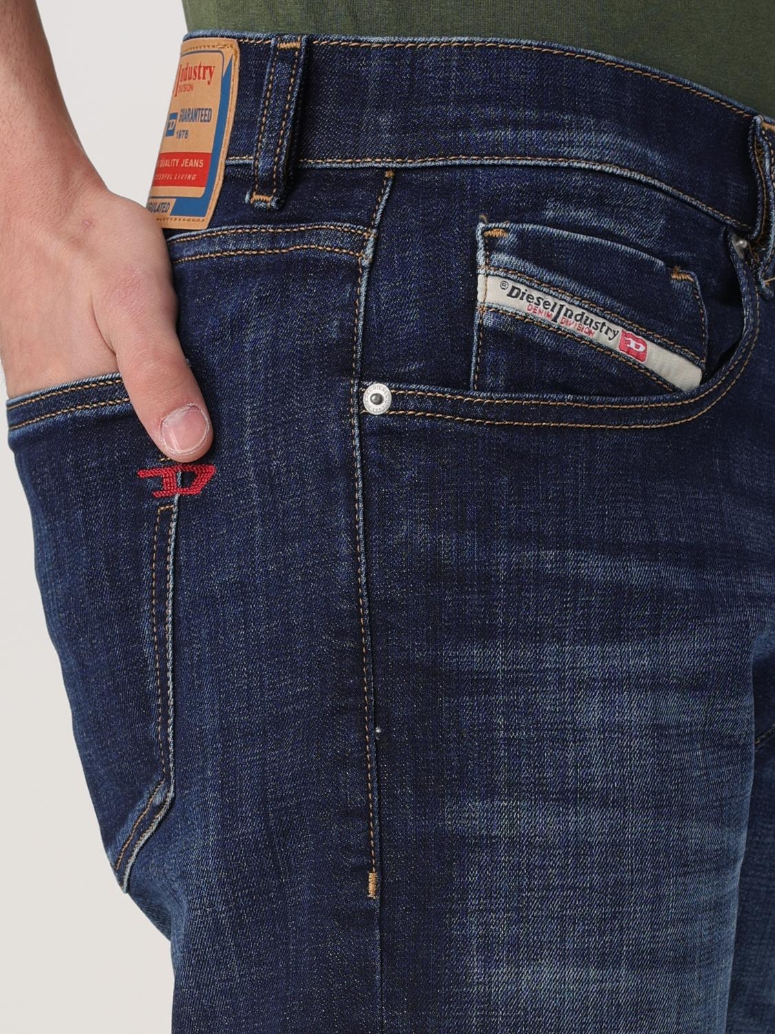 [Diesel] Jeans SS26 A0355809L61 01
