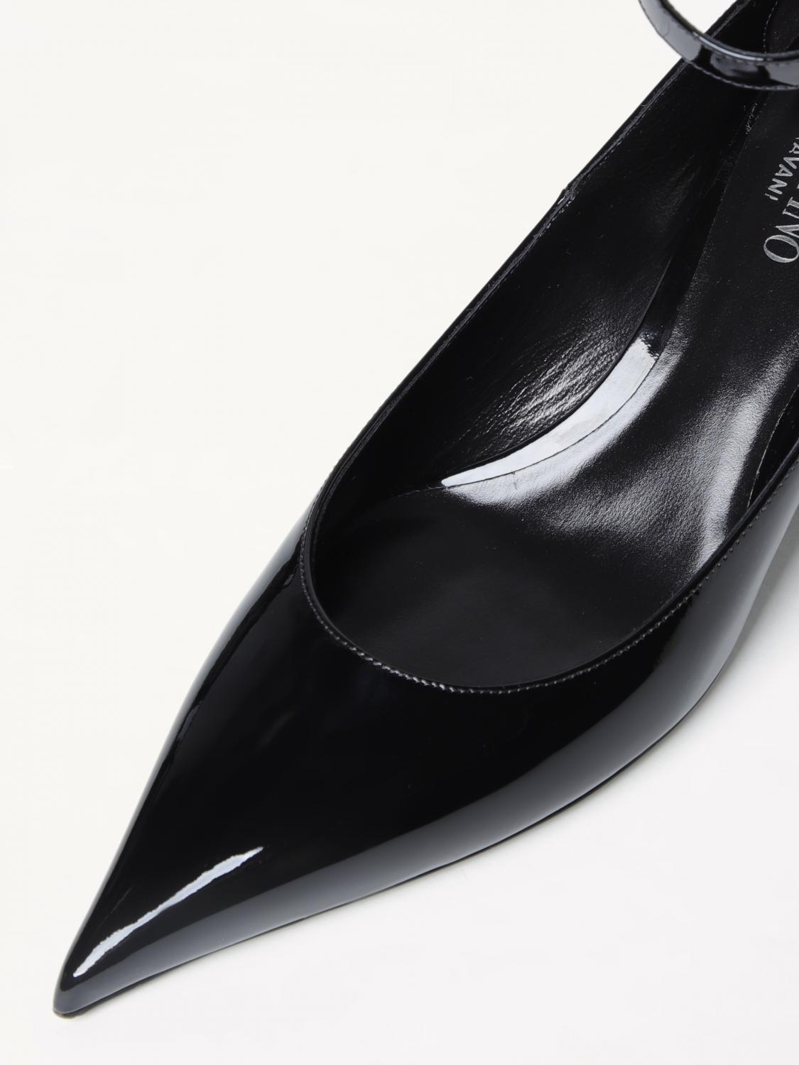 [Valentino Garavani] Pumps FW25 5W0S0KV4XFV 0NO