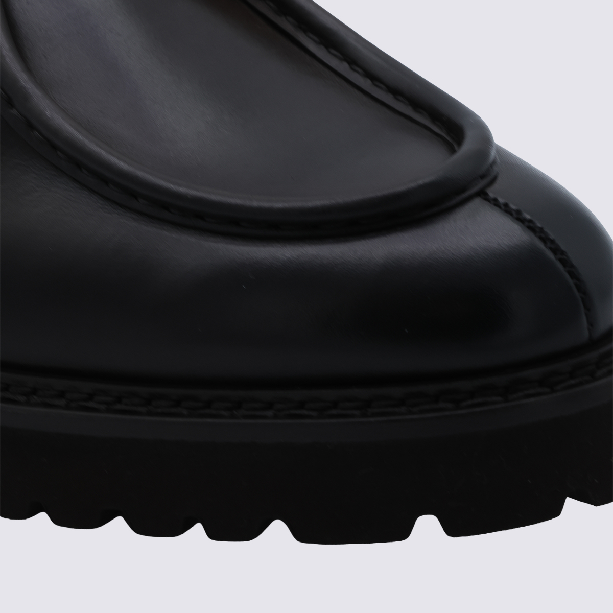 [Doucal's] Loafer FW26 DU2737PHILUF159TM29