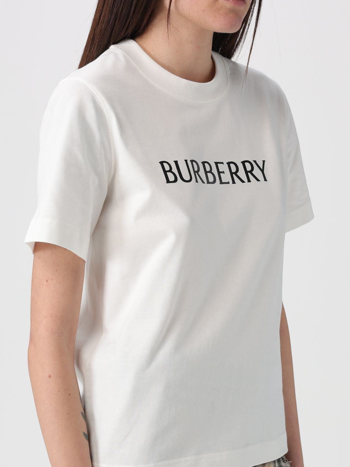 [Burberry] T-shirts Short Sleeve SS26 8118978