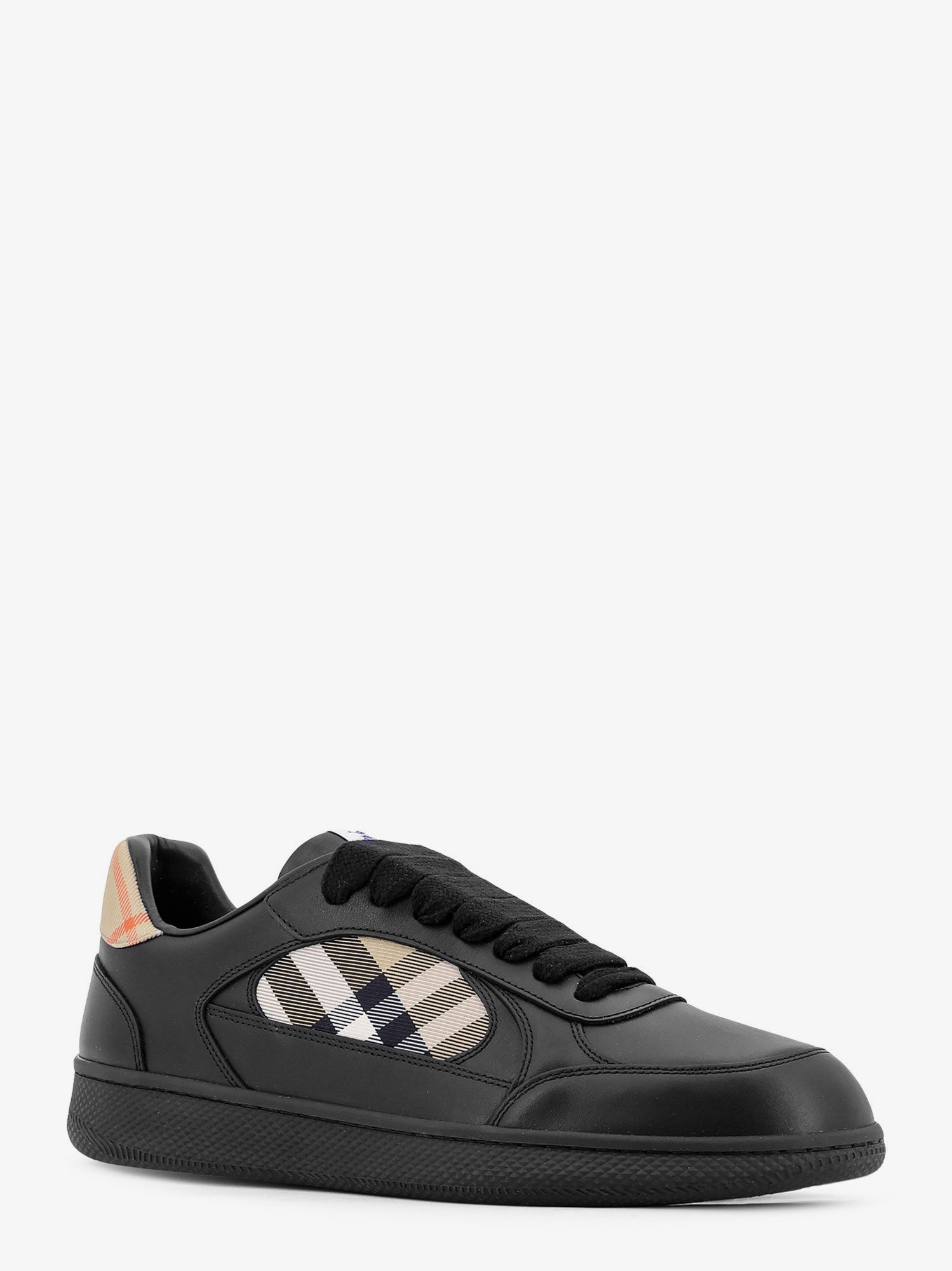 [Burberry] Sneakers FW26 8108650A1189
