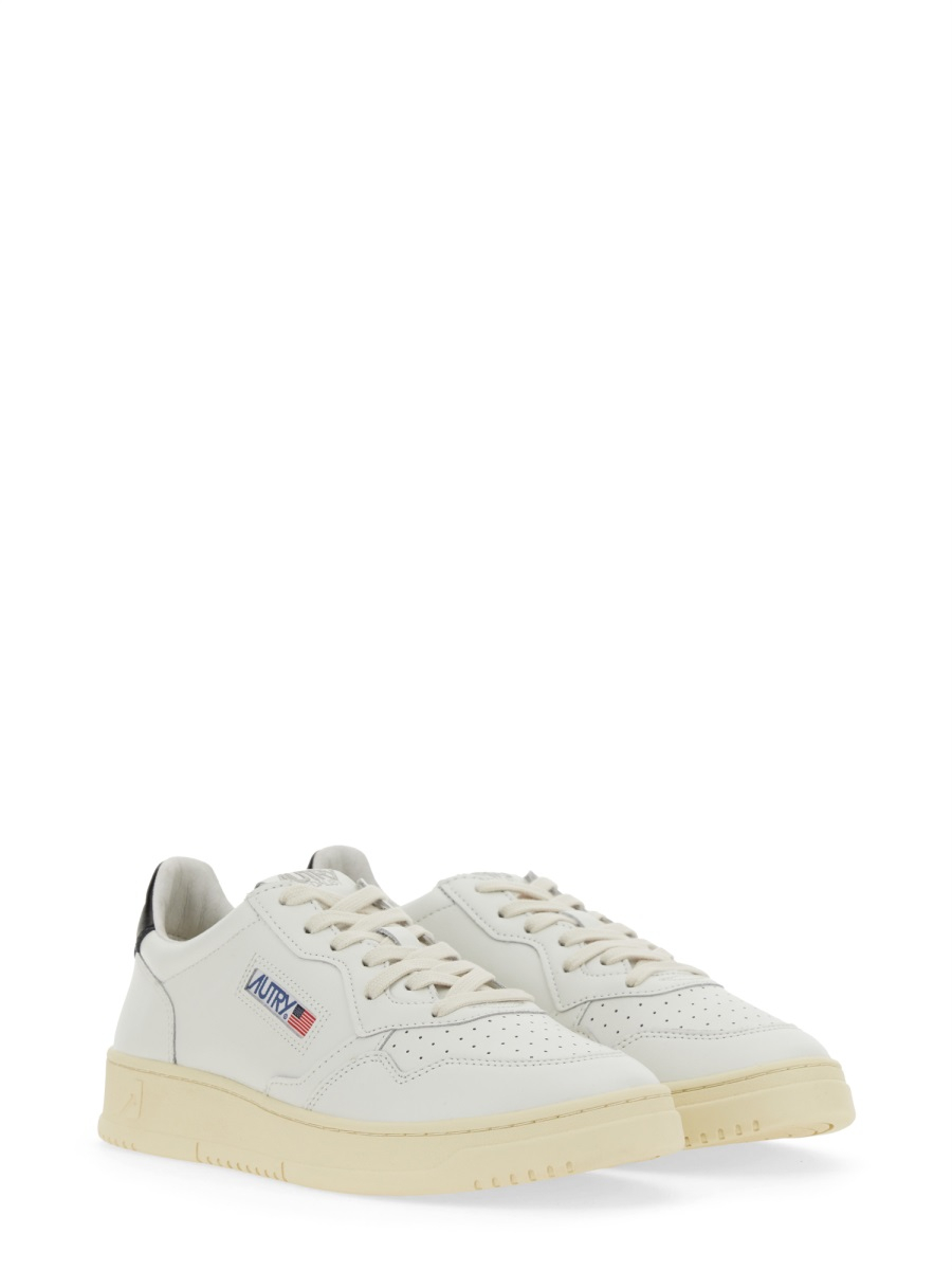 [AUTRY] Sneakers FW26 AULM_LL22
