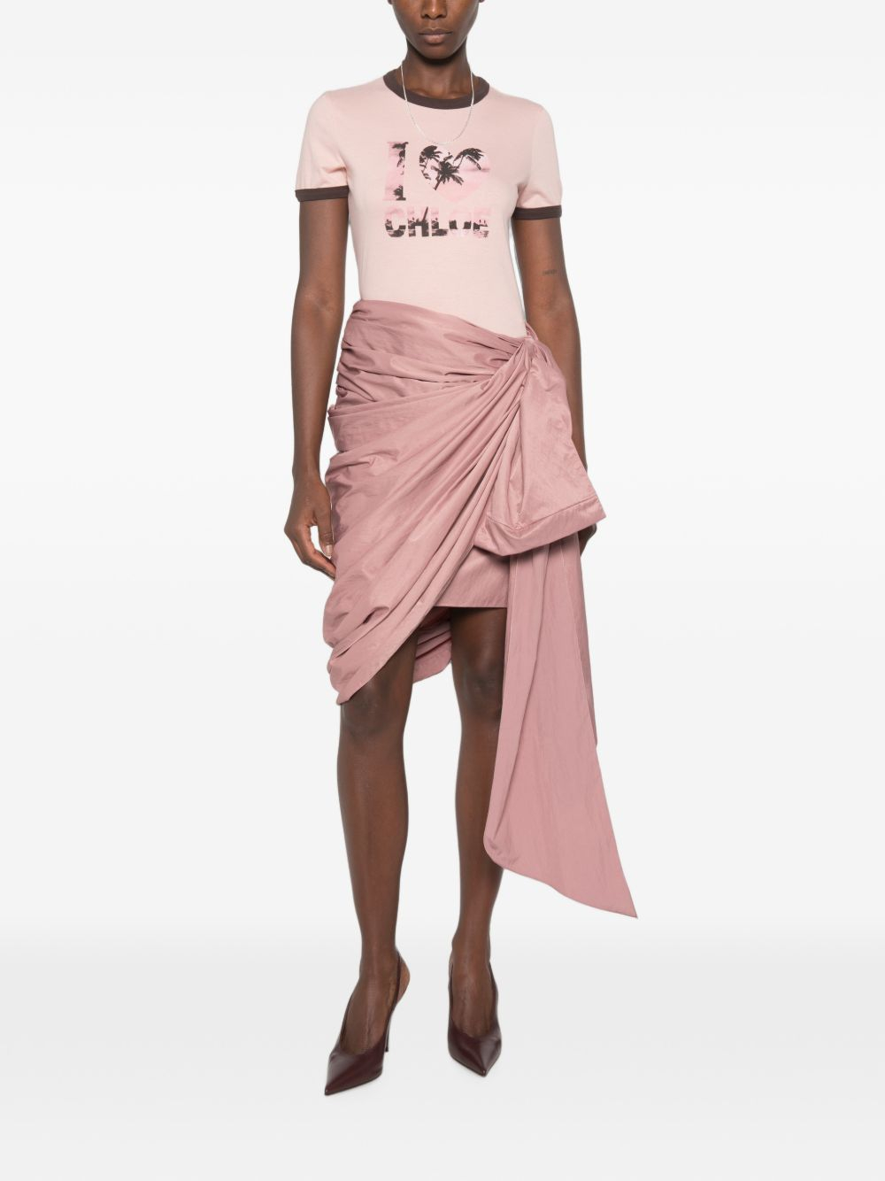 [Chloe] T-shirts Short Sleeve FW26 CH26AJH262806D5