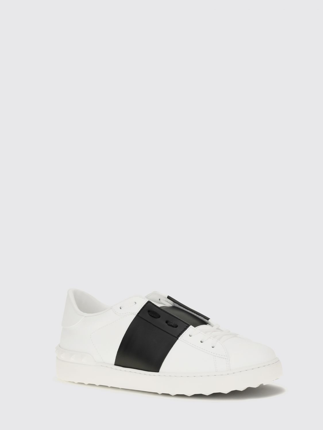 [Valentino Garavani] Sneakers FW26 S0830BLU A01