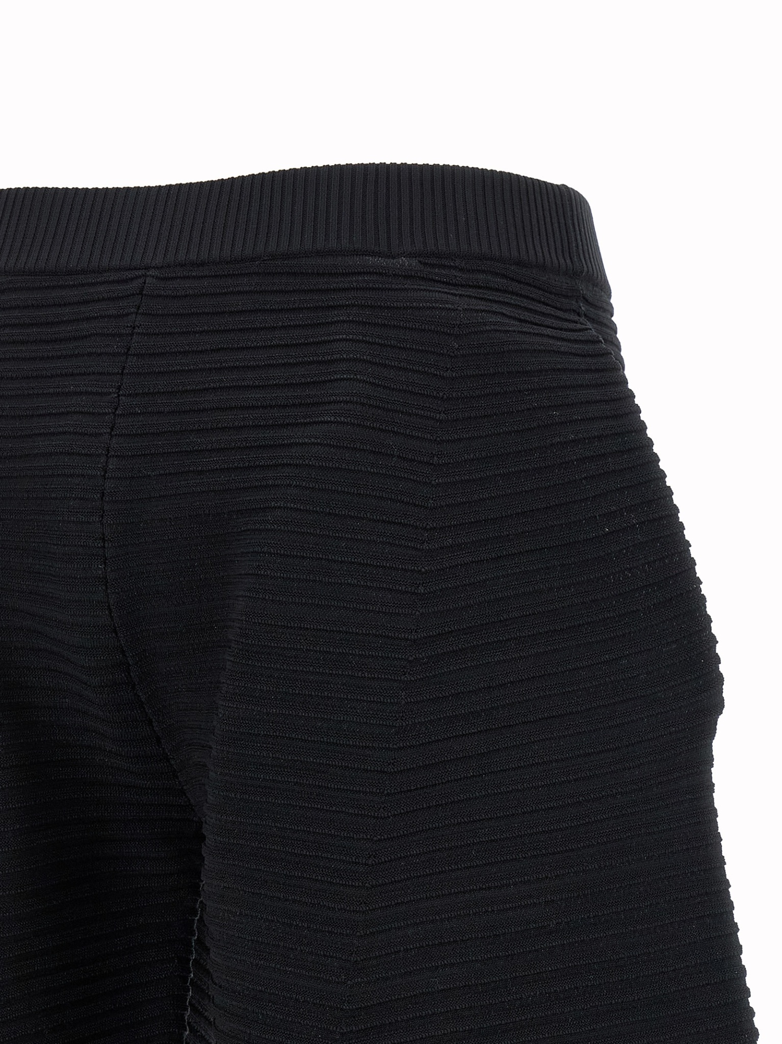 [Issey Miyake] Trousers SS26 IM66KF77315