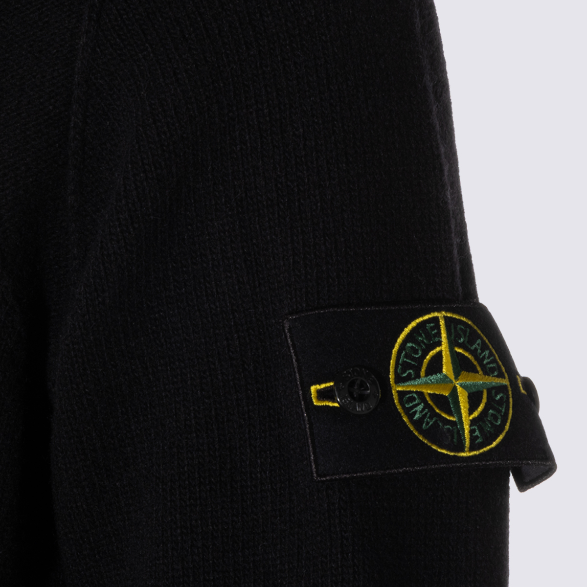 [Stone Island] Knitwear FW26 L2S155100040S00A3V0029