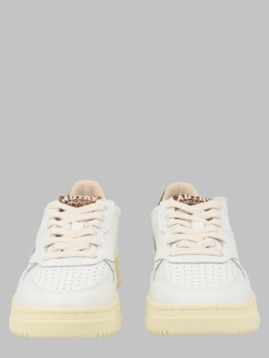 [AUTRY] Sneakers FW26 AULW_HJ02