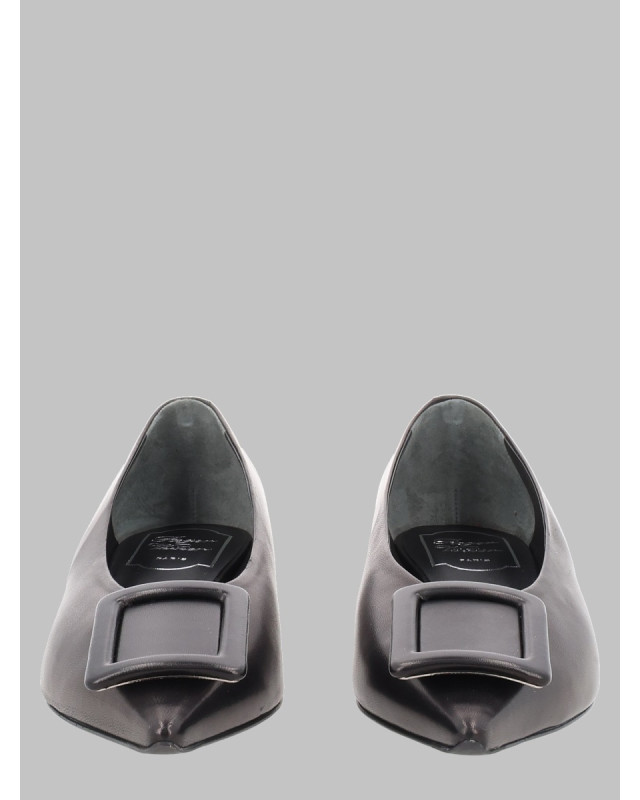 [Roger Vivier] Flat shoes FW26 RVW8244550091T_B999
