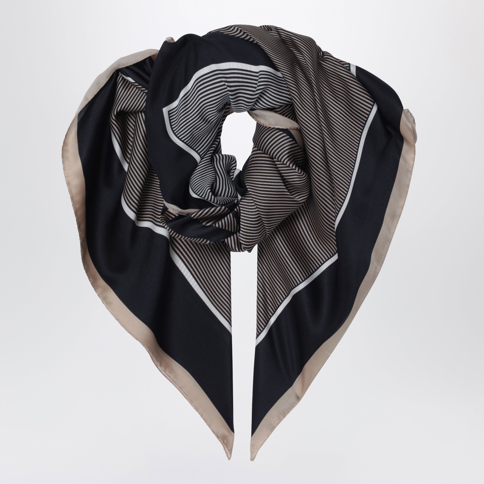 [Saint Laurent] Scarf FW26 8221383Y039