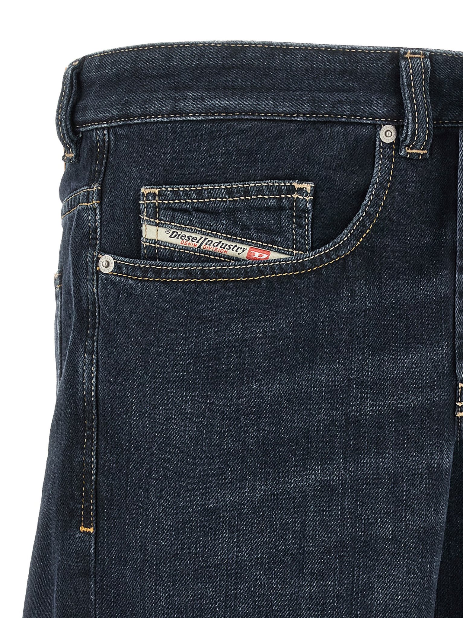 [Diesel] Jeans FW26 A1159809P8101