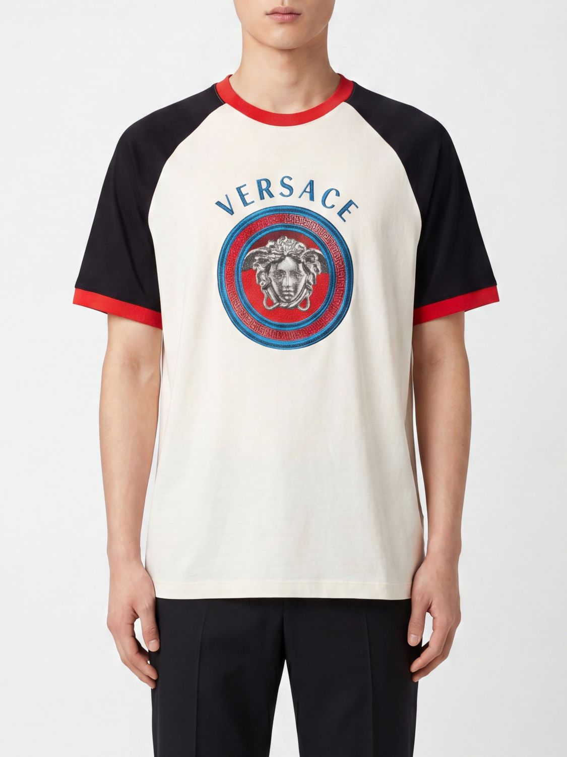 [Versace] T-shirts Short Sleeve FW26 10255991A18502 2W0K0