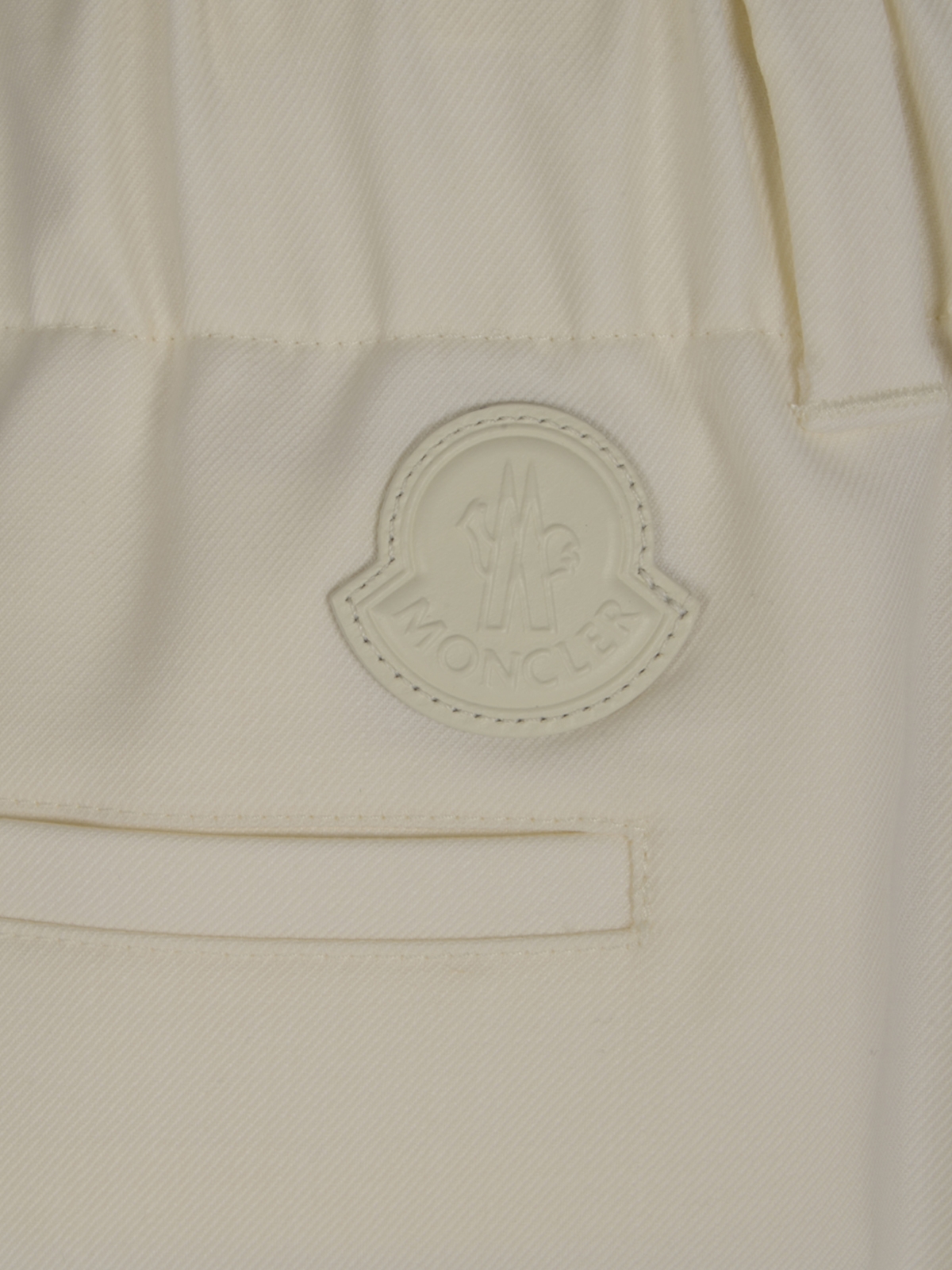 [Moncler] Trousers FW25 932A00018598XP050