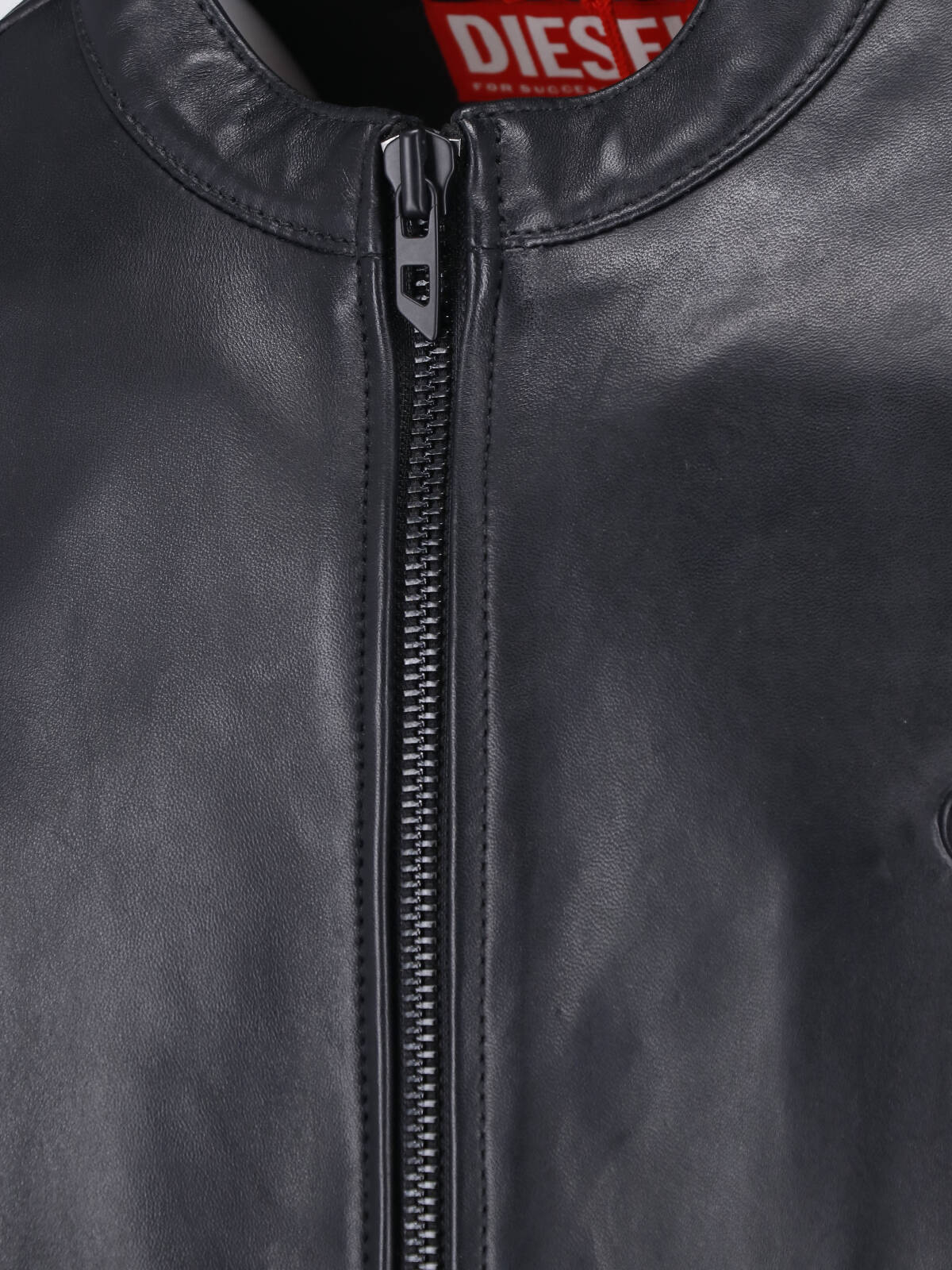 [Diesel] Leather Jacket FW26 A18588 0AJIR9XX