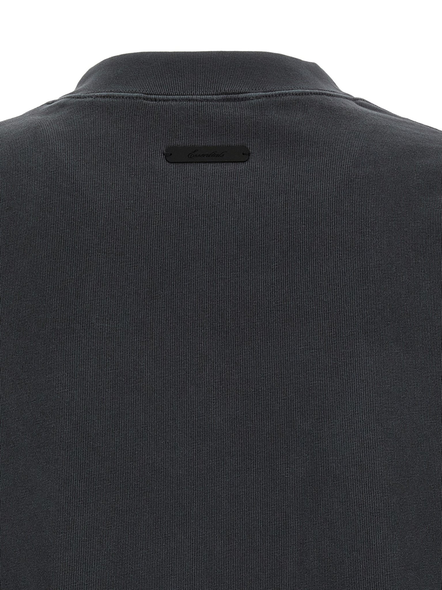[FEAR OF GOD ESSENTIAL] T-shirts Short Sleeve SS26 125SP264111FFADEDIRONGREY