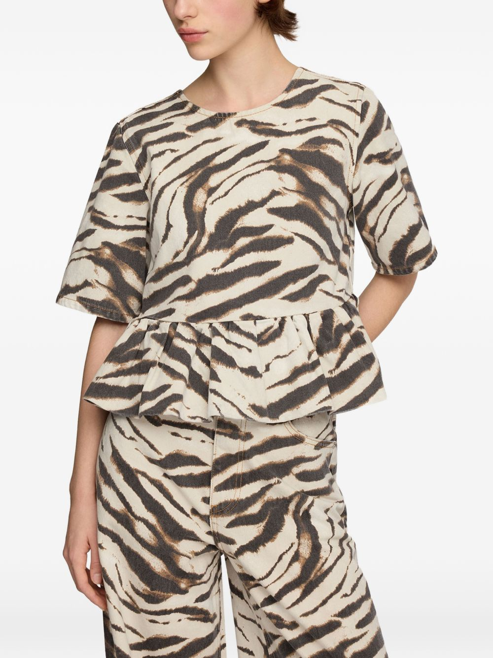 [GANNI] T-shirts Sleeveless FW26 A1040300135