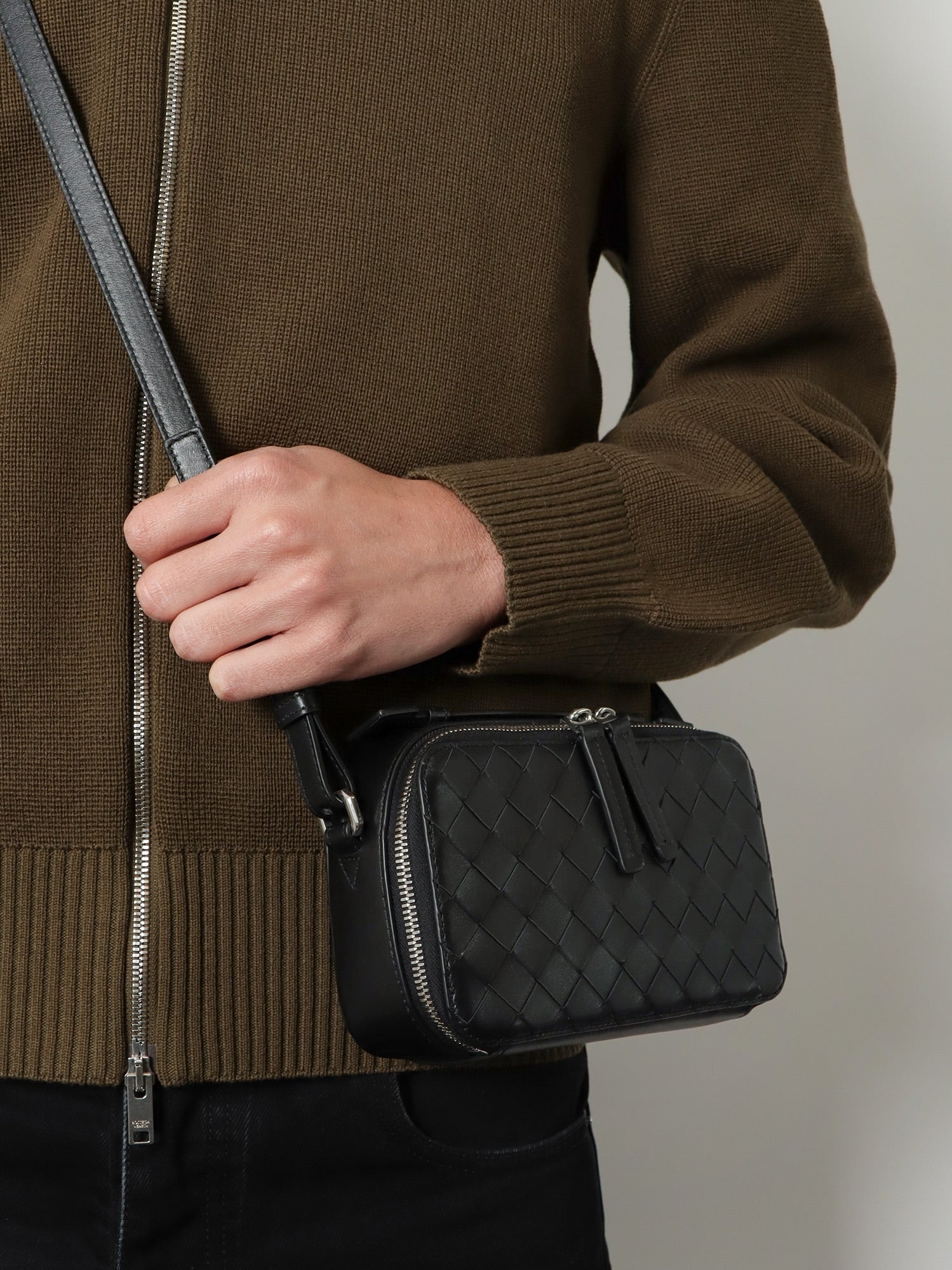 [Bottega Veneta] Clutch bag FW26 844067V2HL08803