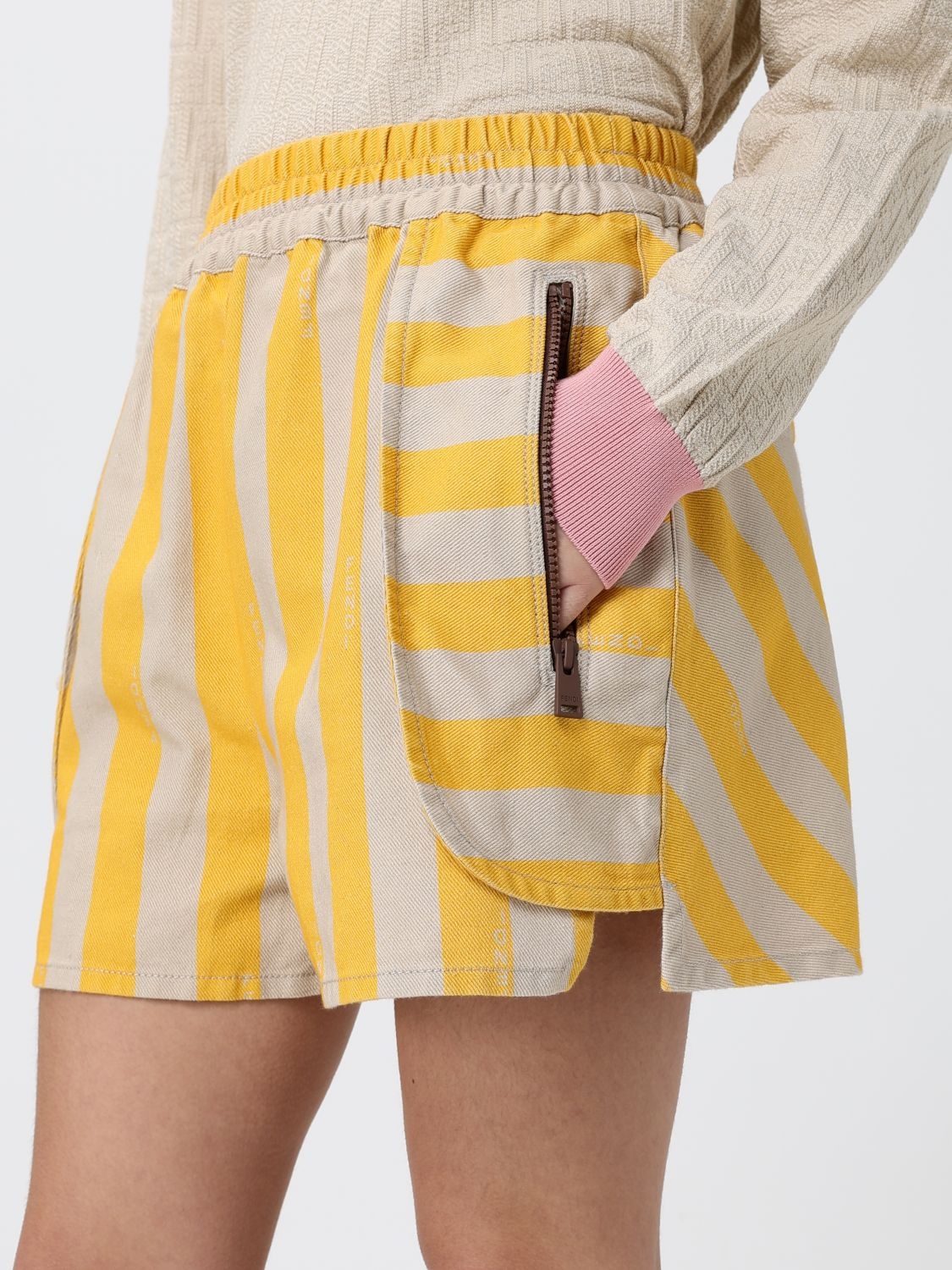[Fendi] Shorts SS26 FZXE95AW4S F0WC4