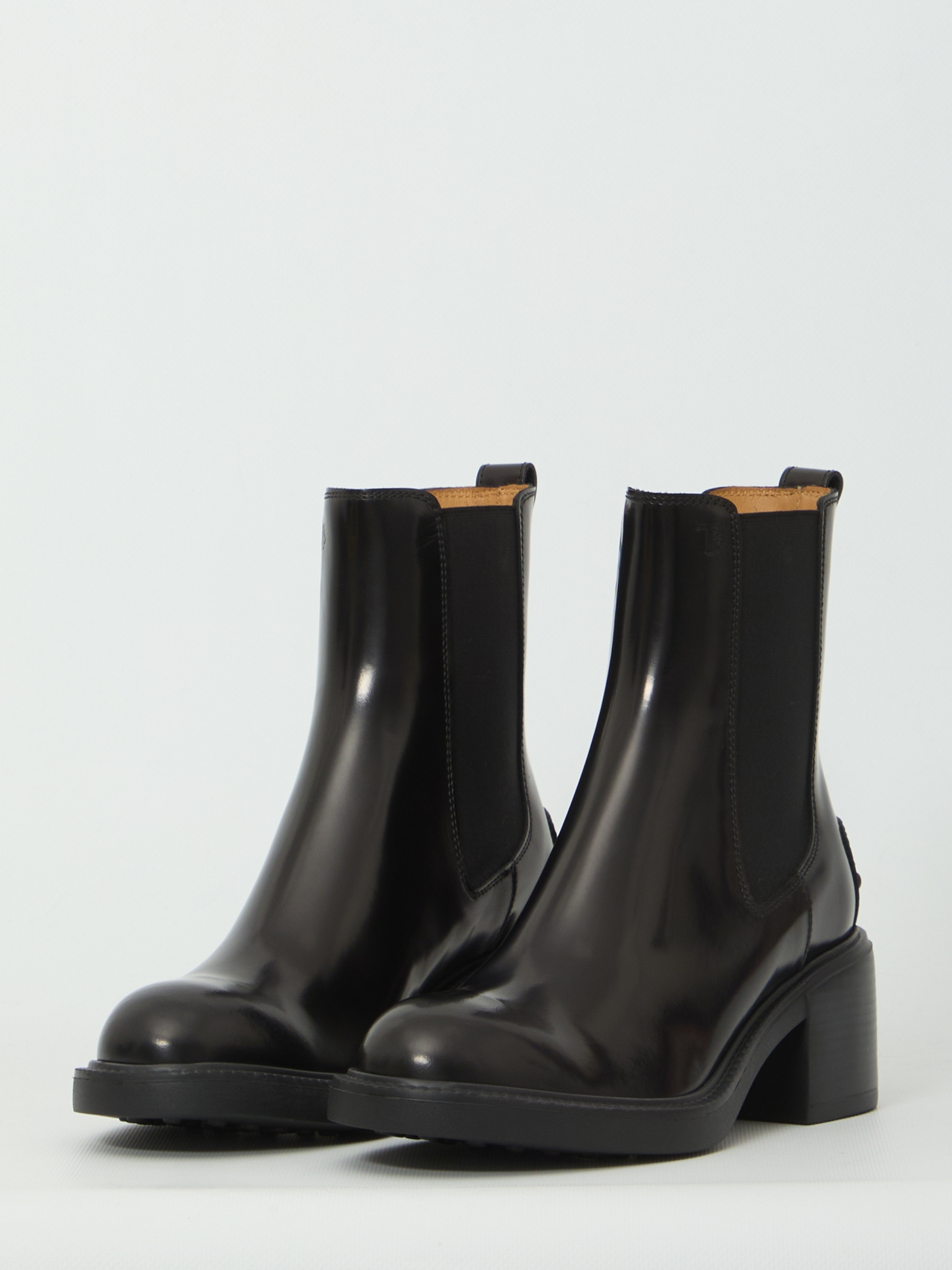 [Tod's] Ankle Boots FW26 XXW73L0JK00_AKT_B999