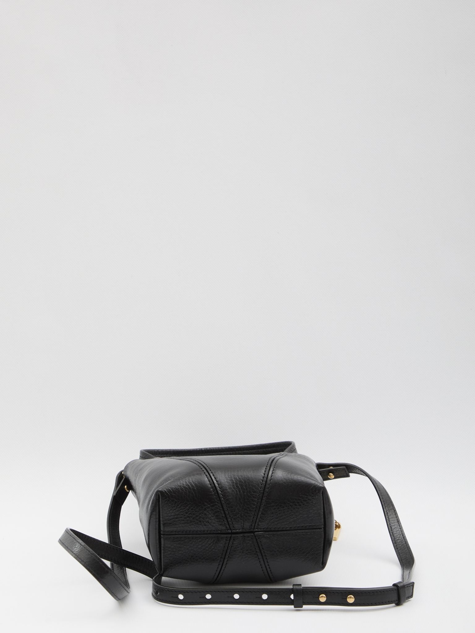 [Chloe] Tote bag FW26 CH25SS812N84__001