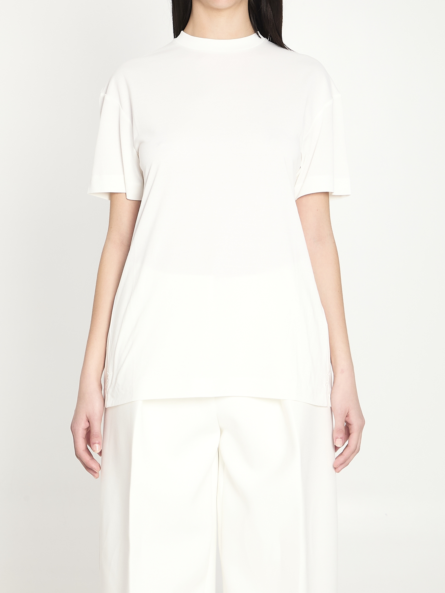 [JACQUEMUS] T-shirts Short Sleeve SS26 TSW00589A_J00254_100