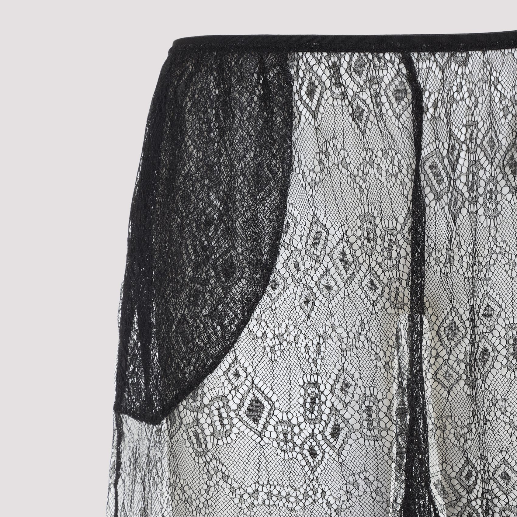 [THE FRANKIE SHOP] Trousers SS26 PAFS21504