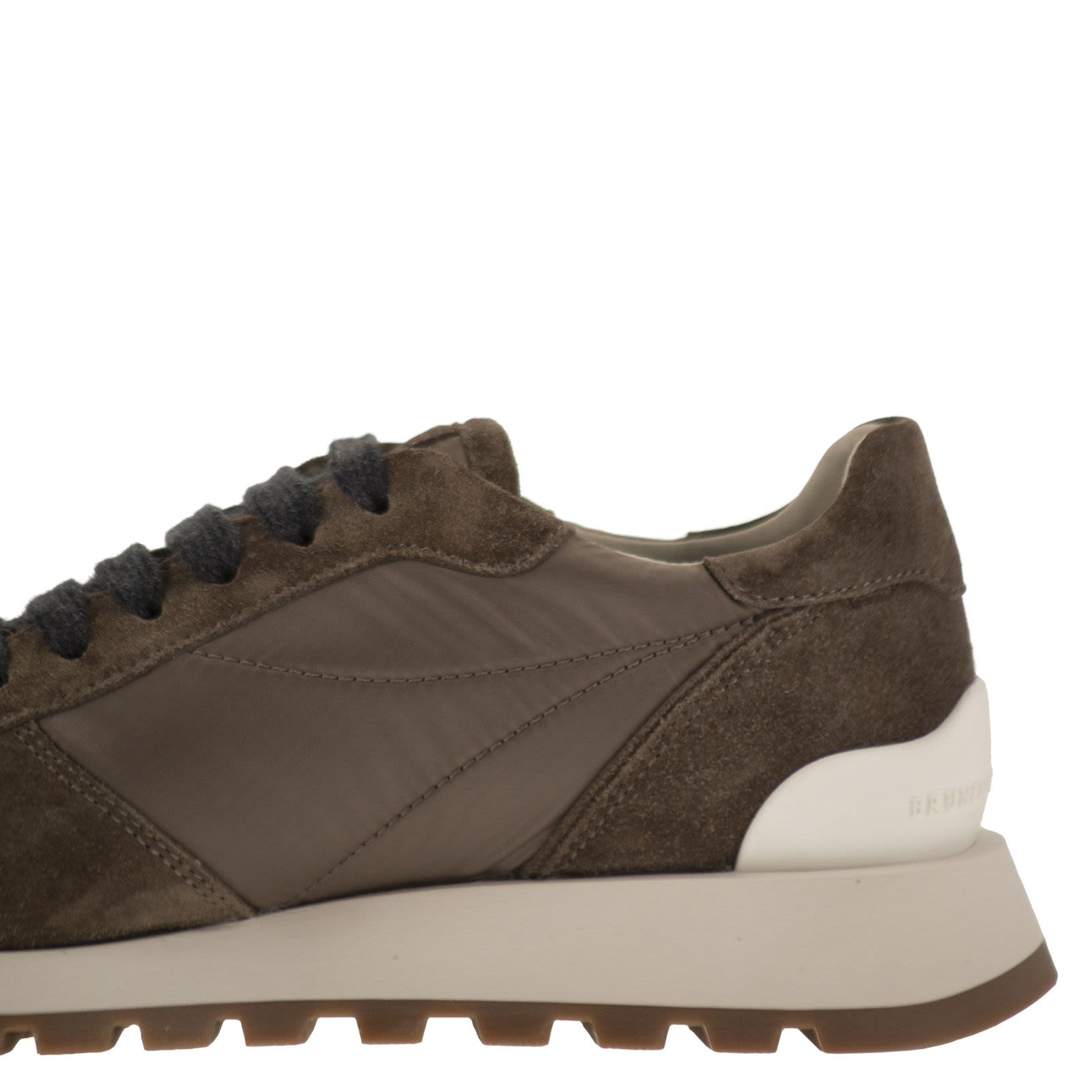 [Brunello Cucinelli] Sneakers FW26 MZSFG1960 C8769
