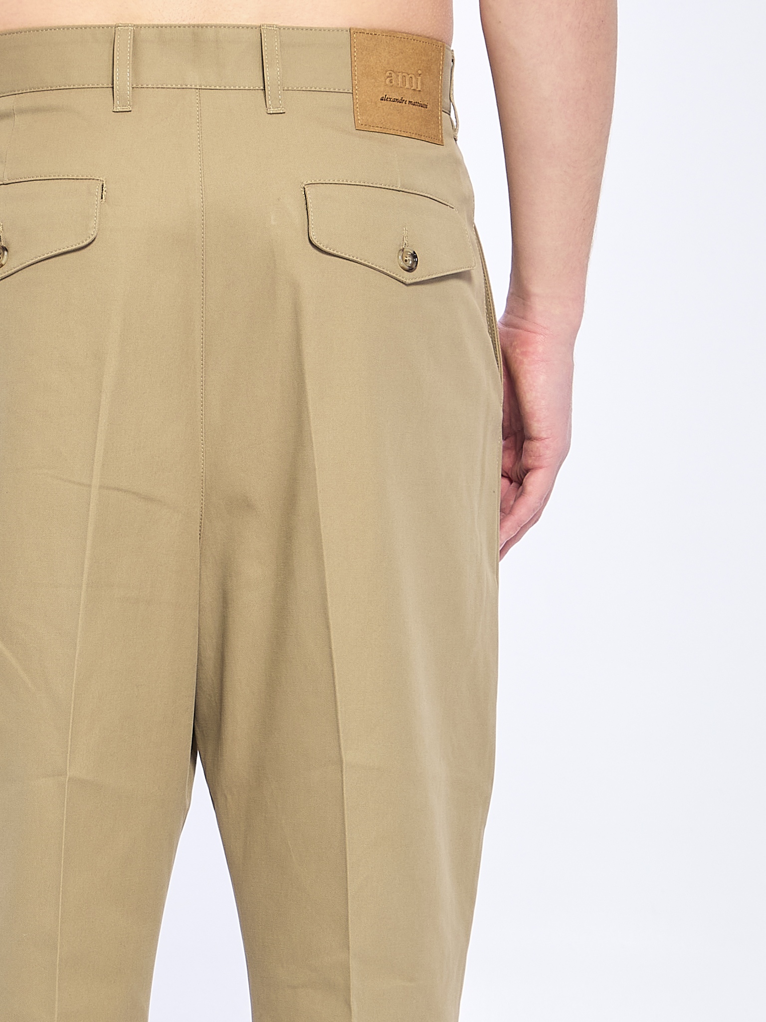 [Ami Paris] Trousers SS26 HTR121_C00132_A036