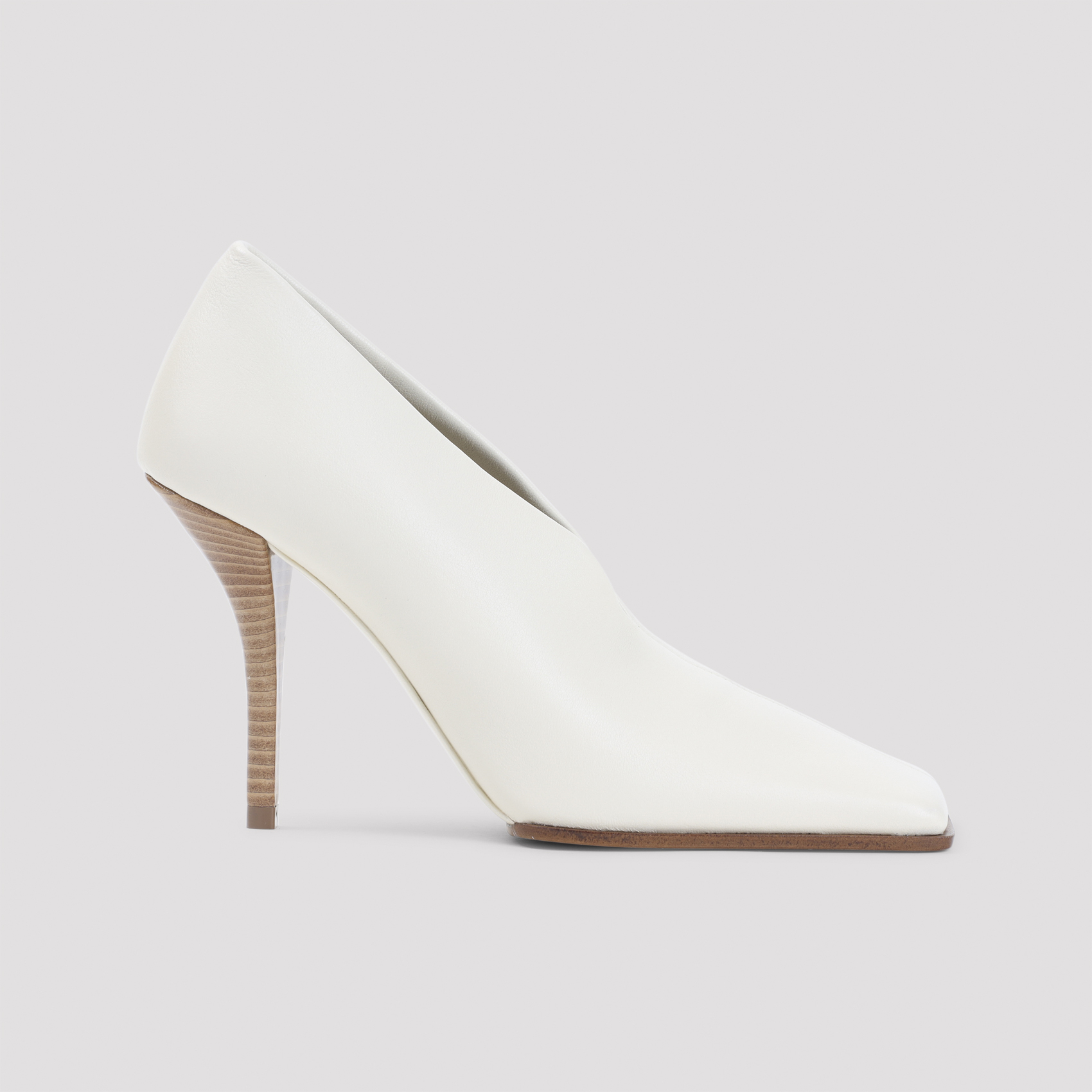 [Alaia] Pumps SS26 AA3E1020I106