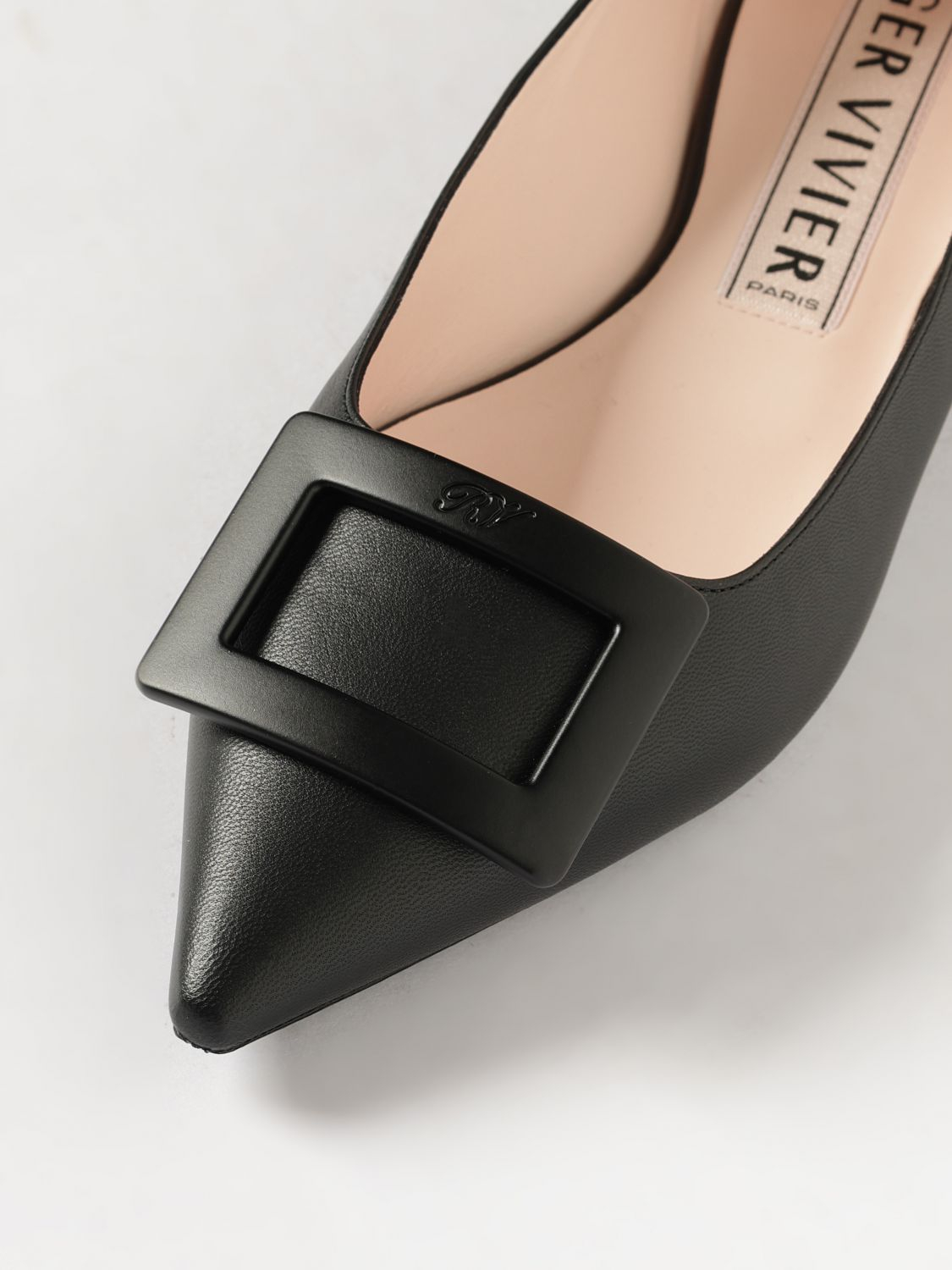 [Roger Vivier] Flat shoes SS26 RVW57527920NK0 B999