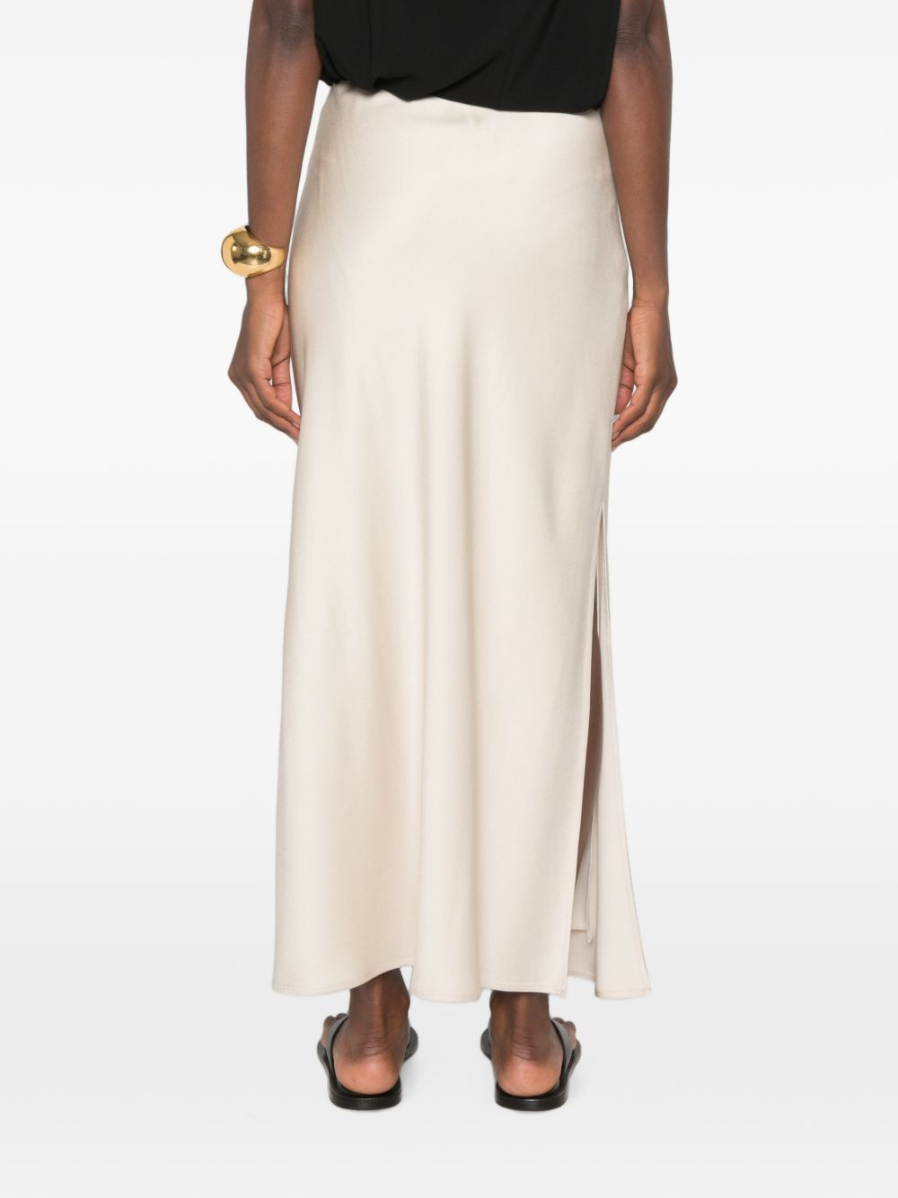 [Brunello Cucinelli] Long skirt FW26 M0H38G3396C9815