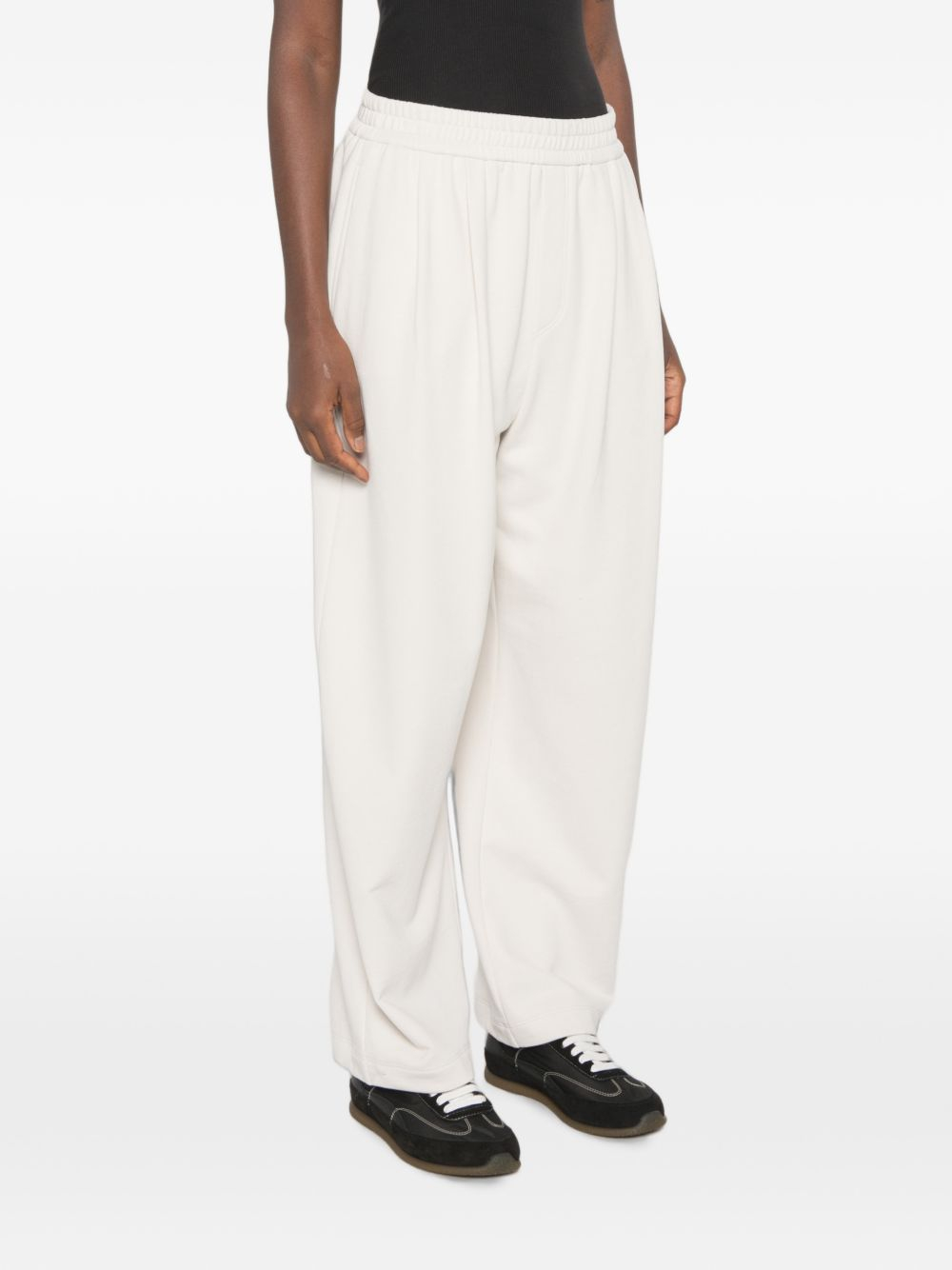 [Brunello Cucinelli] Trousers FW26 MN05NB2R99C9443
