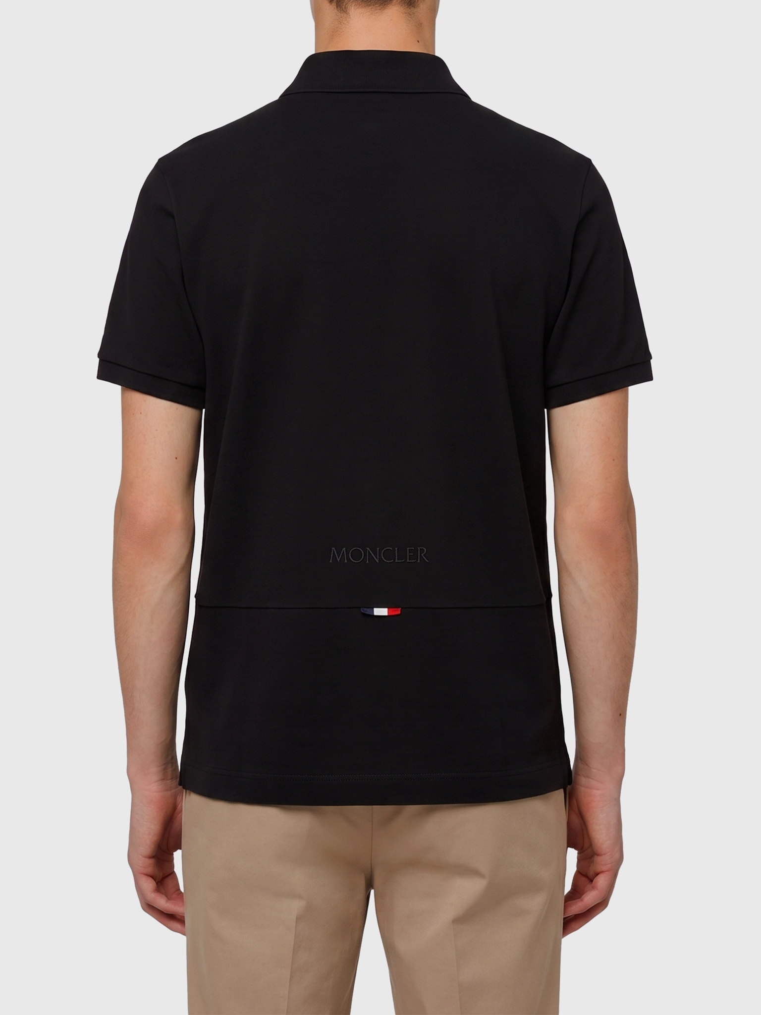 [Moncler] T-shirts Short Sleeve FW26 L20918A00010_84556_999