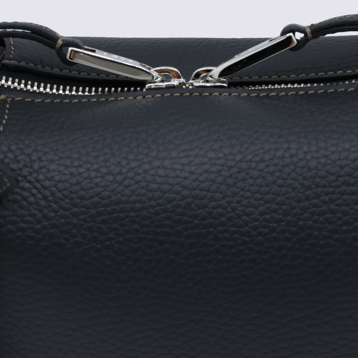 [Tod's] Shoulder bag FW26 XBWAPAU0100QRIB999
