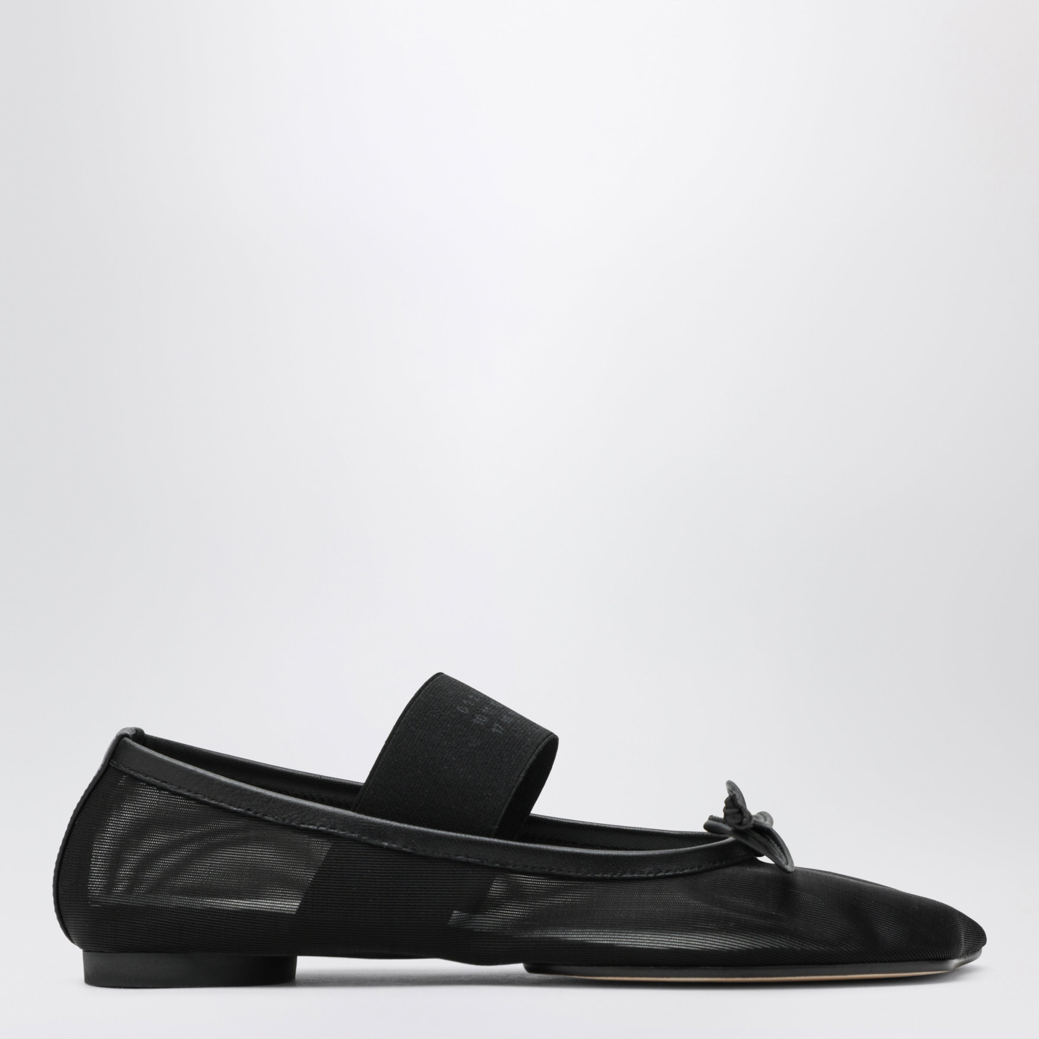 [MM6 Maison Margiela] Flat shoes FW26 S59WZ0101P7138