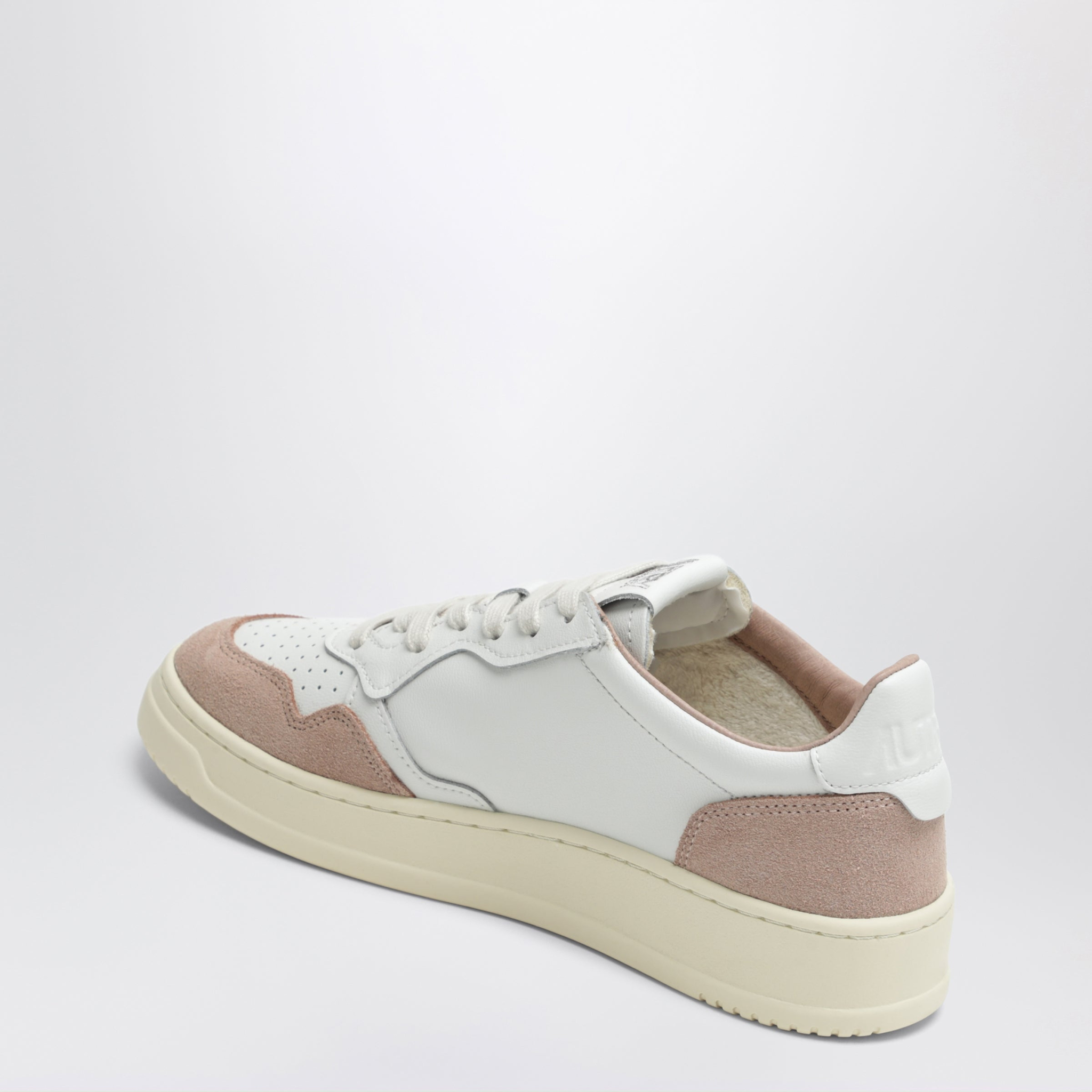 [AUTRY] Sneakers FW26 AULWFT16